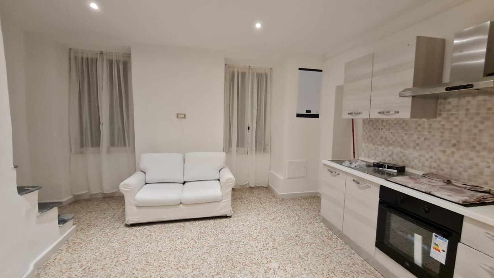 Maisonette photo 2