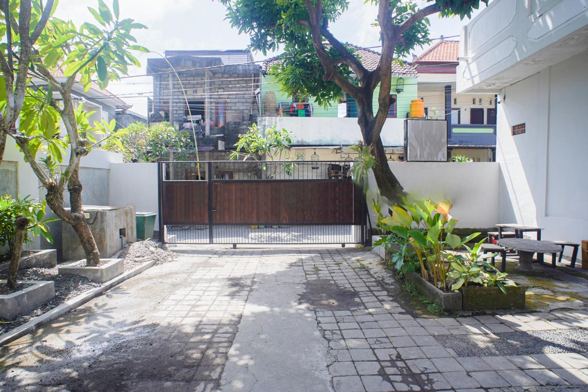 Studio - Split Level - Photo 15