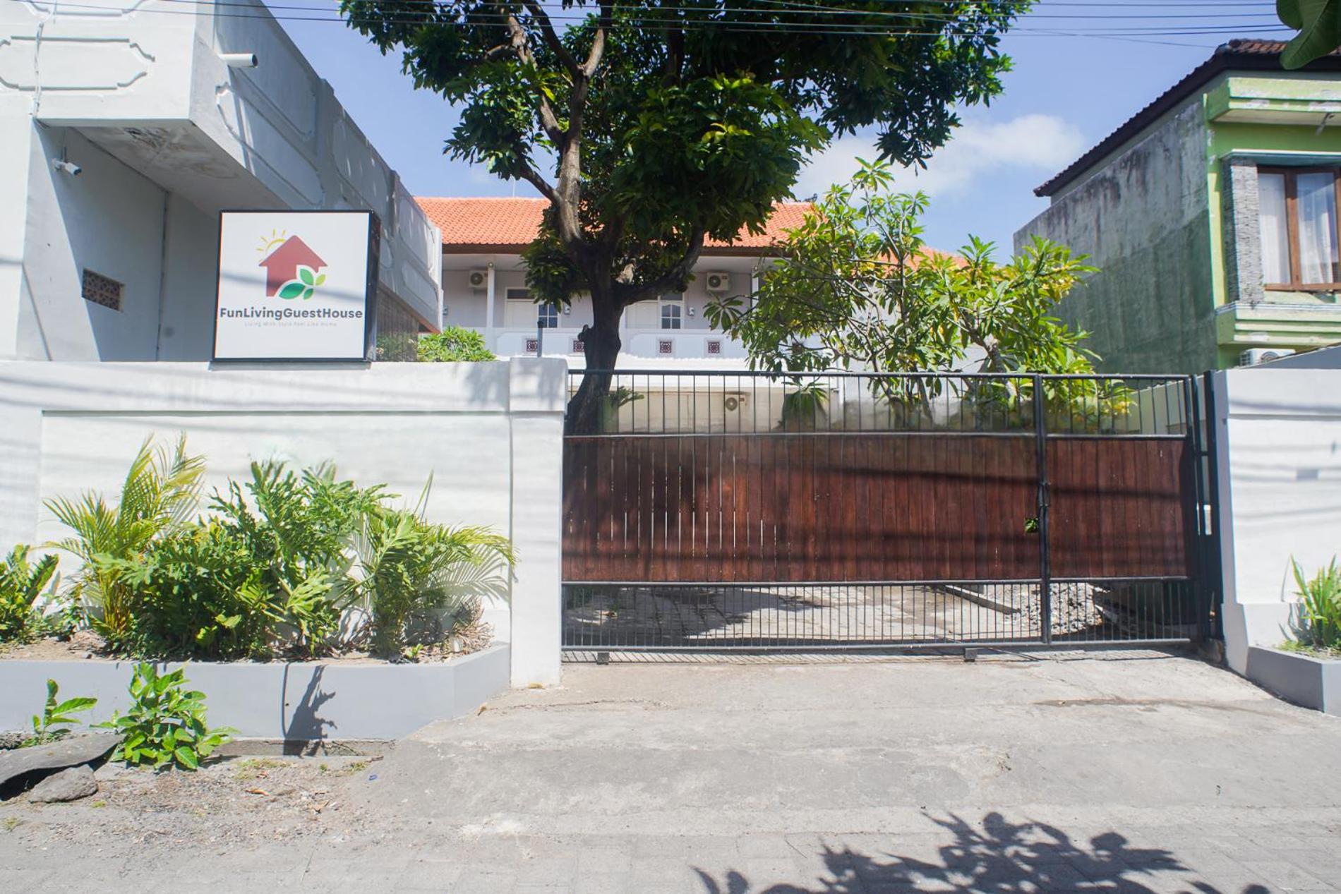 Studio - Split Level - Photo 14