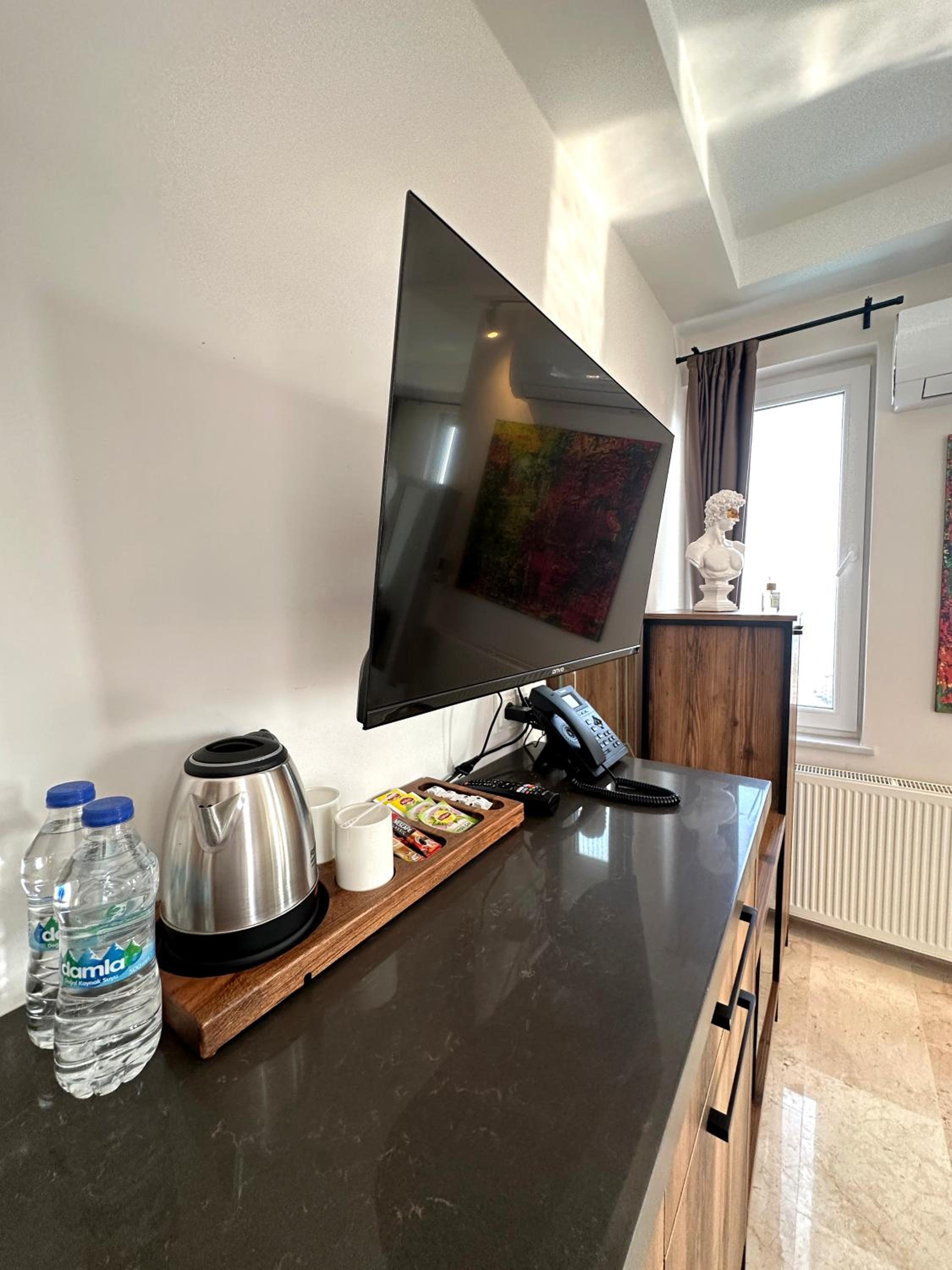Deluxe Suite with Sea View