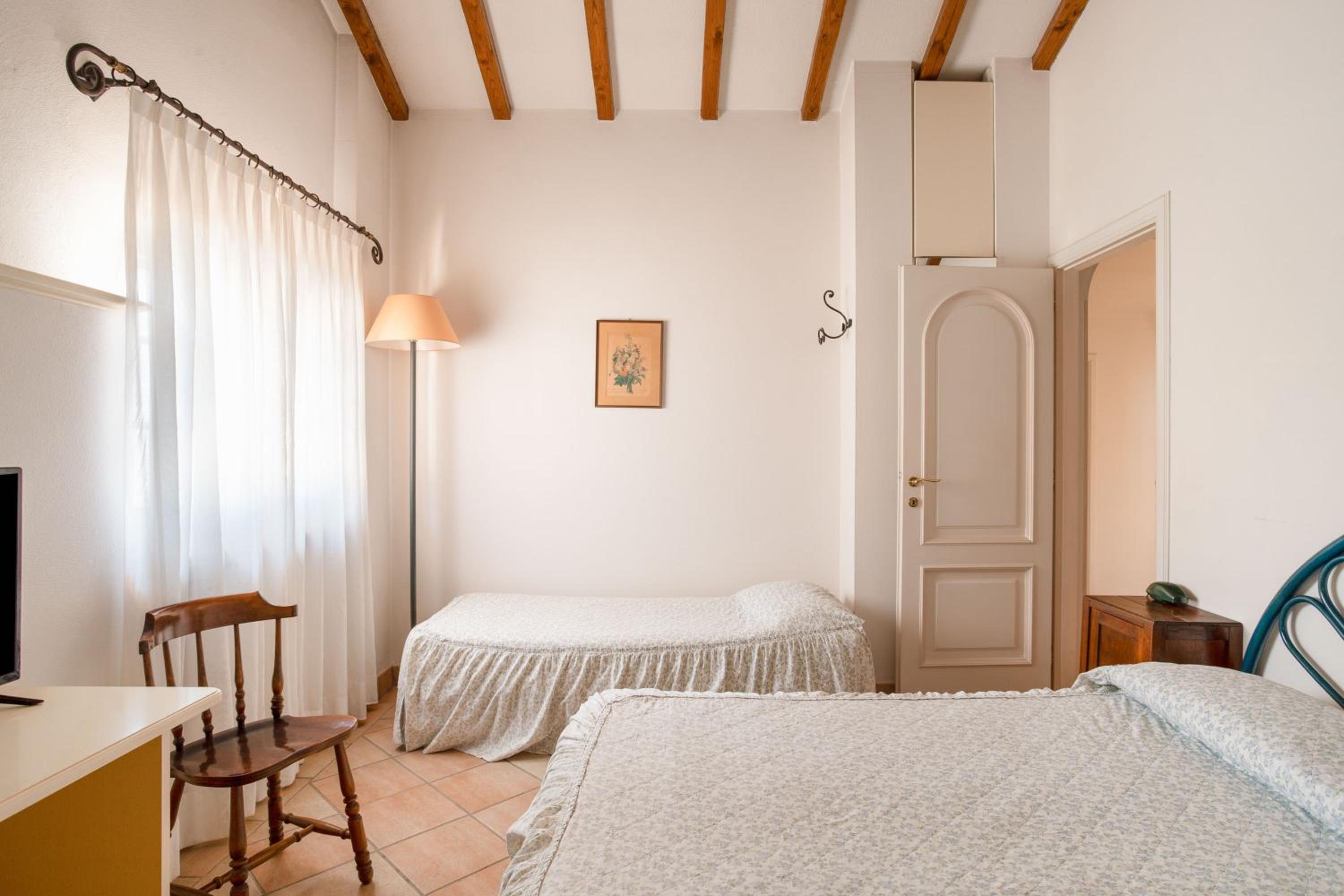 Large Two-Bedroom Apartment - Attic photo 3