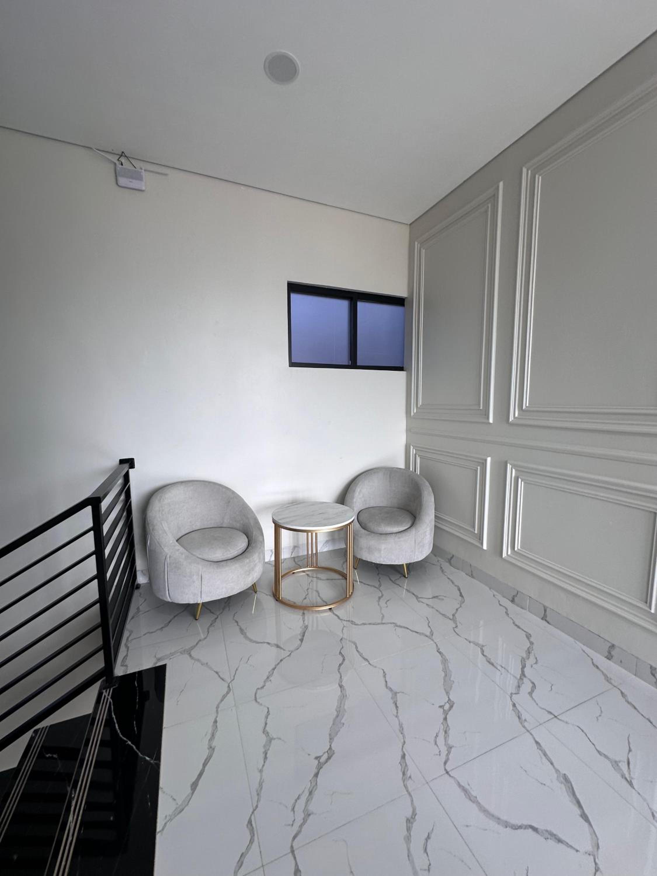 Three-Bedroom Villa photo 3
