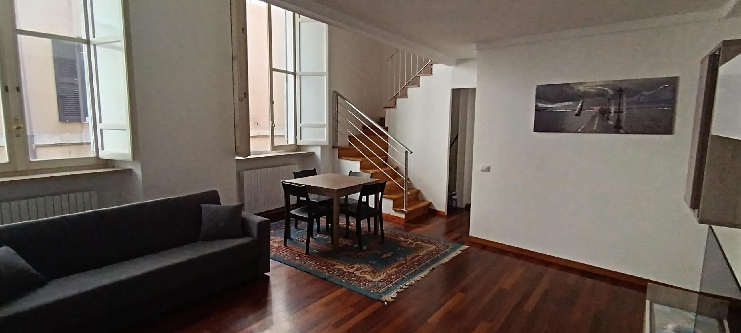 Apartment - Split Level photo 1
