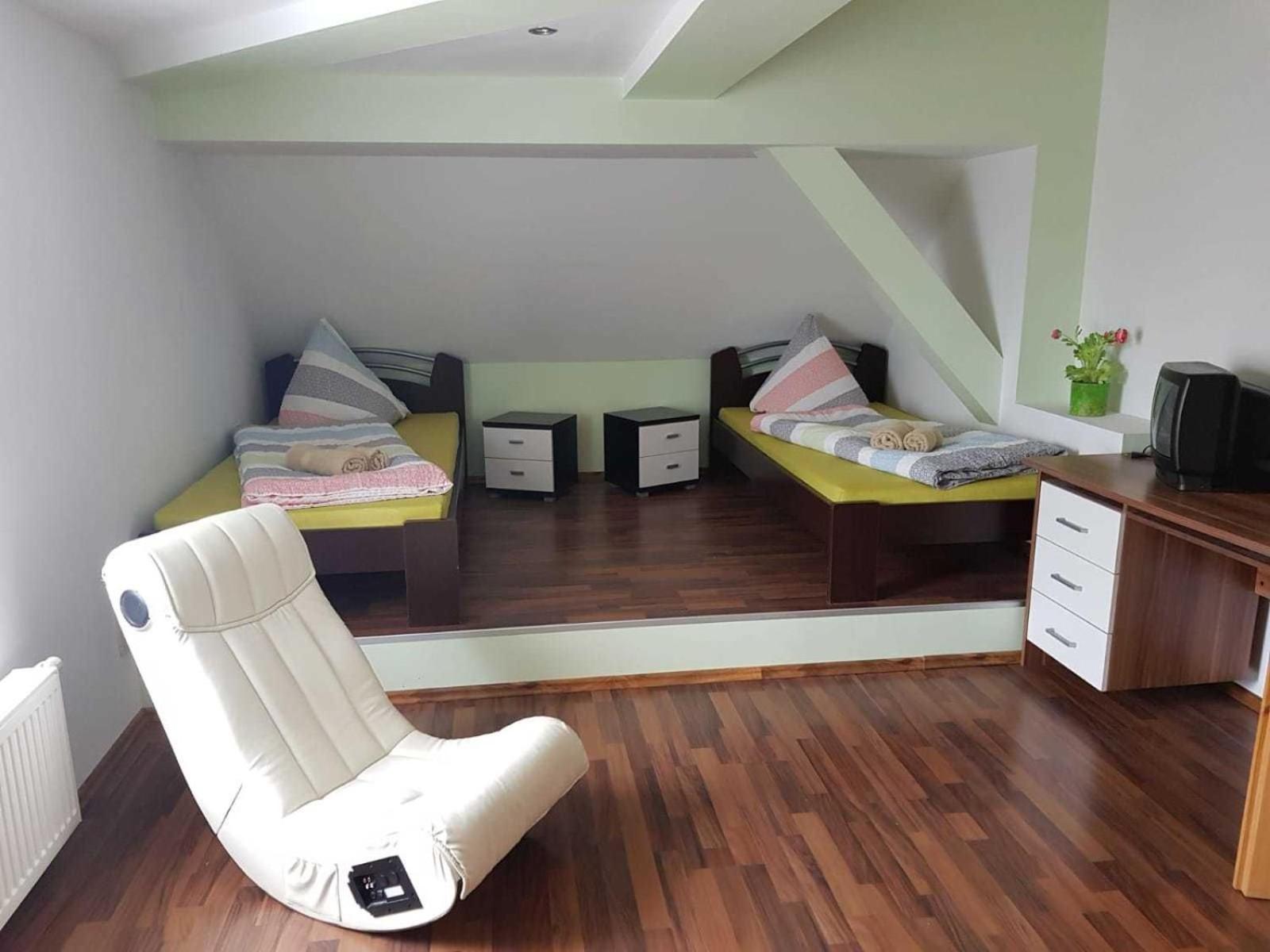 Three-Bedroom House photo 3