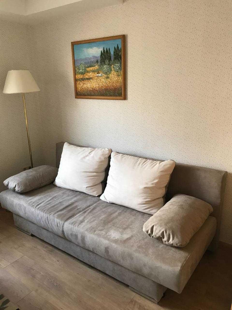 Apartment photo 2