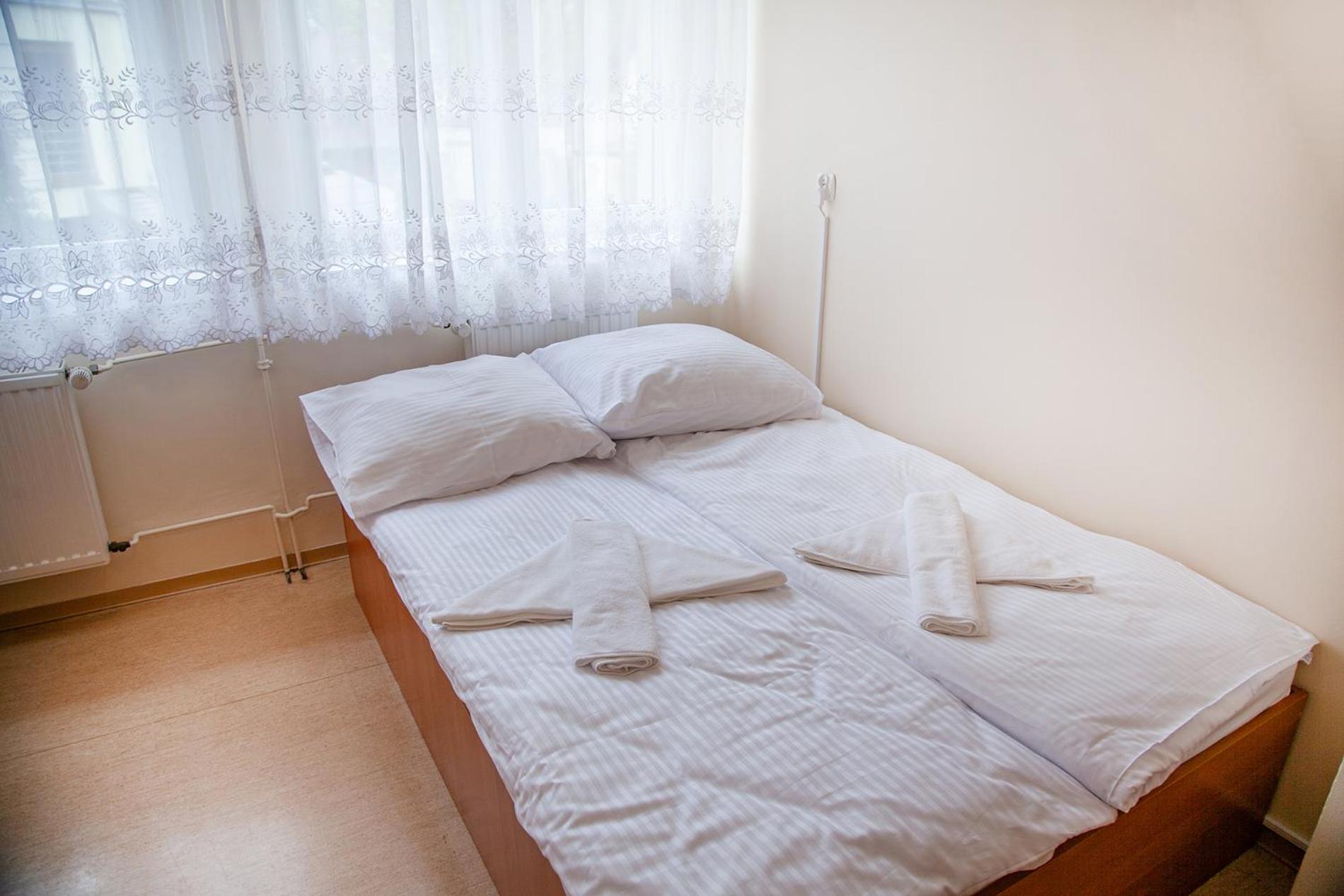 Standard King Room photo 1