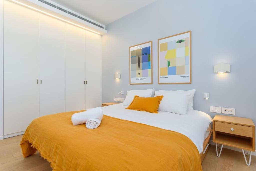 Two-Bedroom Apartment with Bay View photo 2