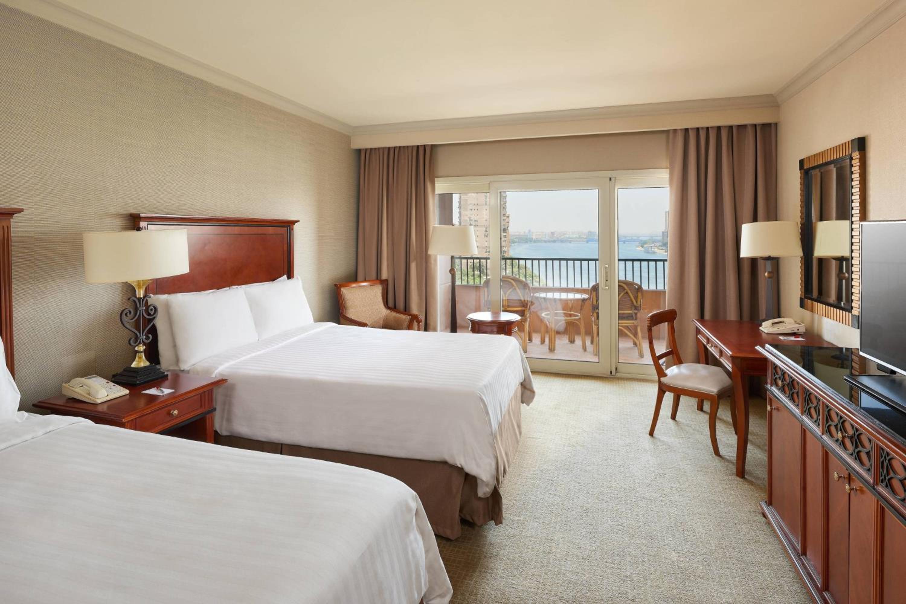 Deluxe Nile View Room, 2 Double, Balcony