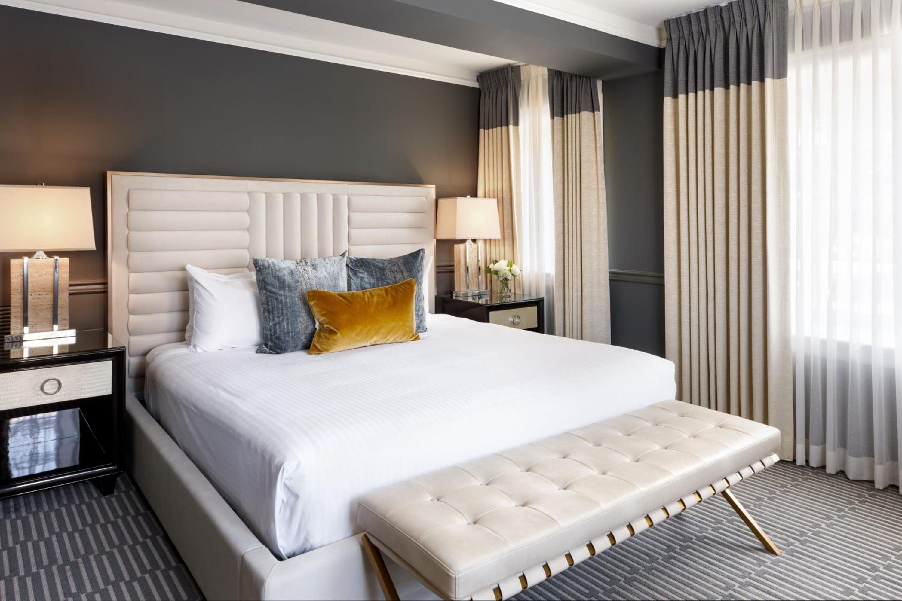 King Suite photo 2