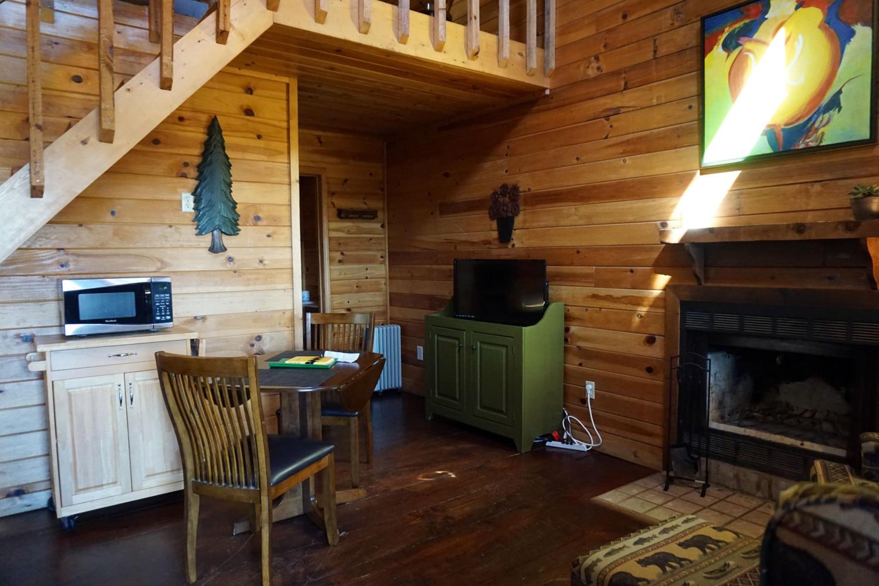 One-Bedroom House (Dear Run) photo 1