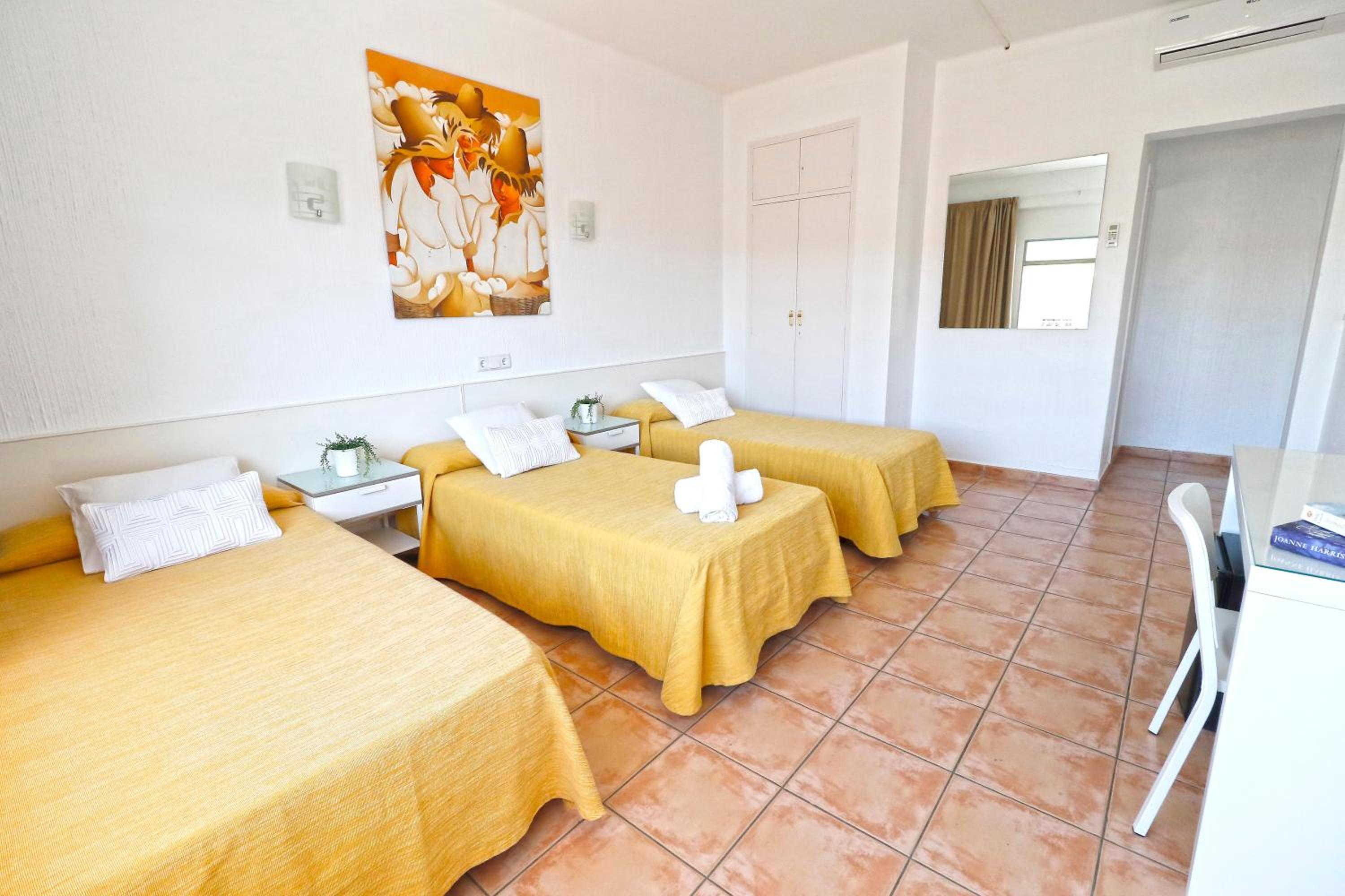 Triple Room photo 2