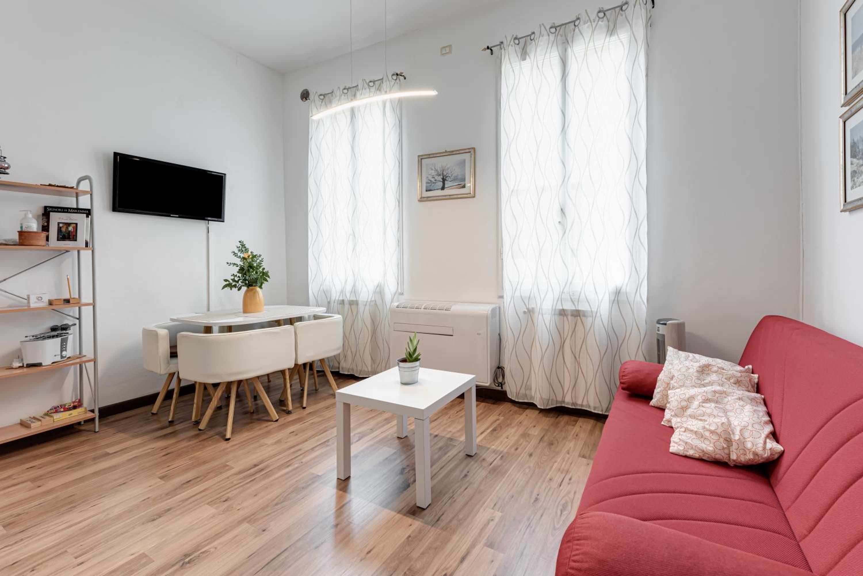 Superior One-Bedroom Apartment
