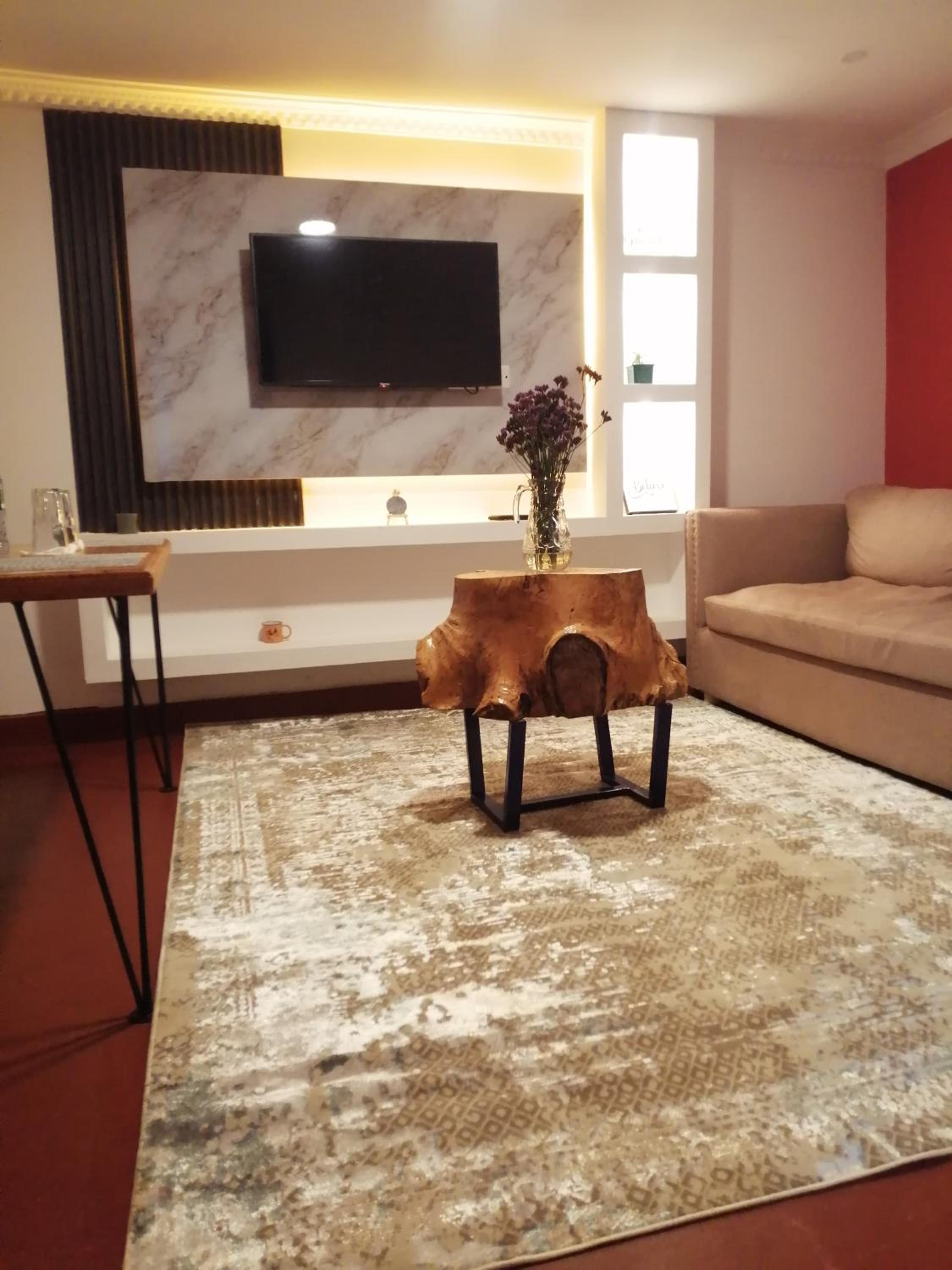 Family Room photo 1