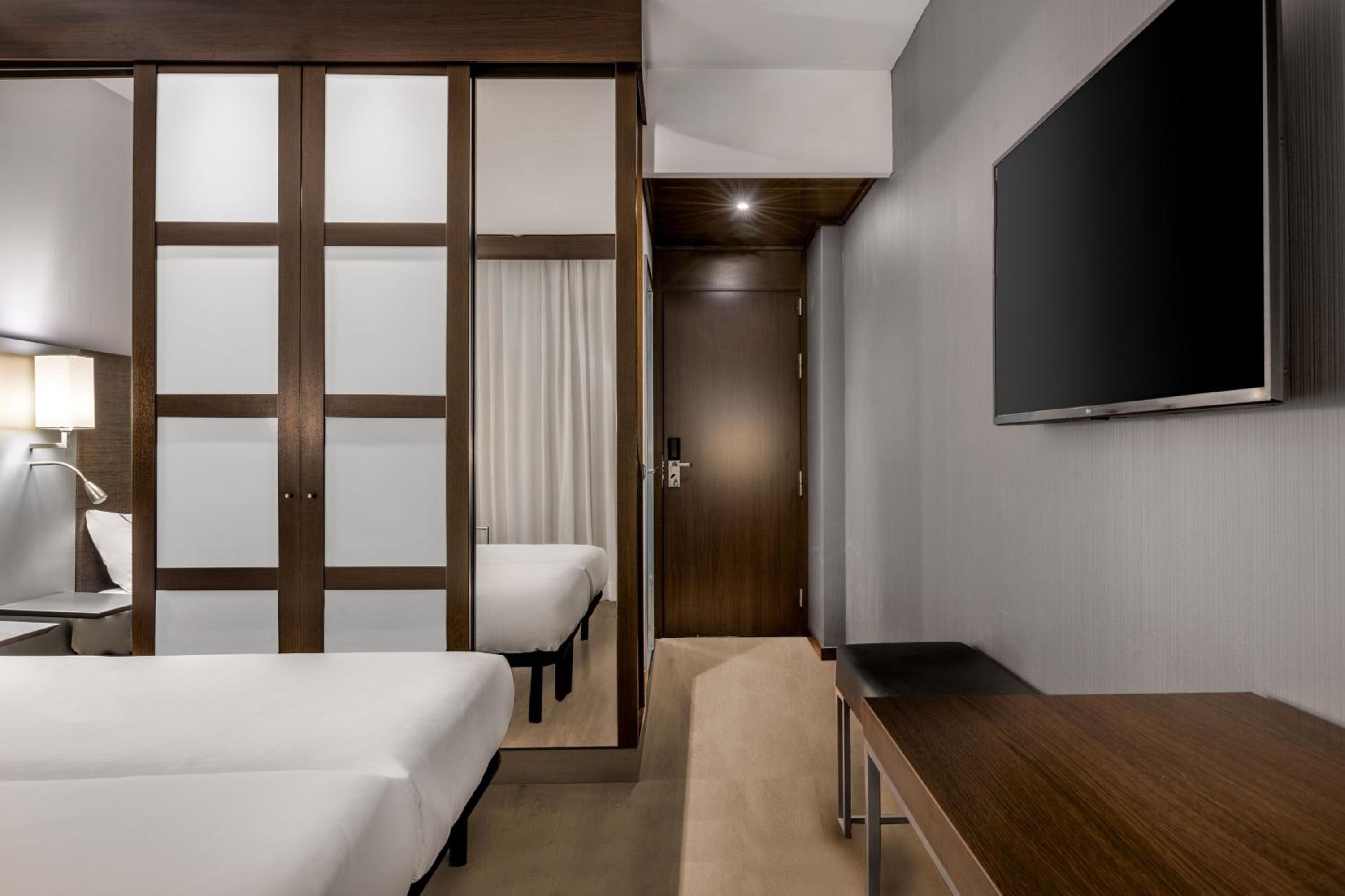 Standard Twin Room, Guest room - Photo 2