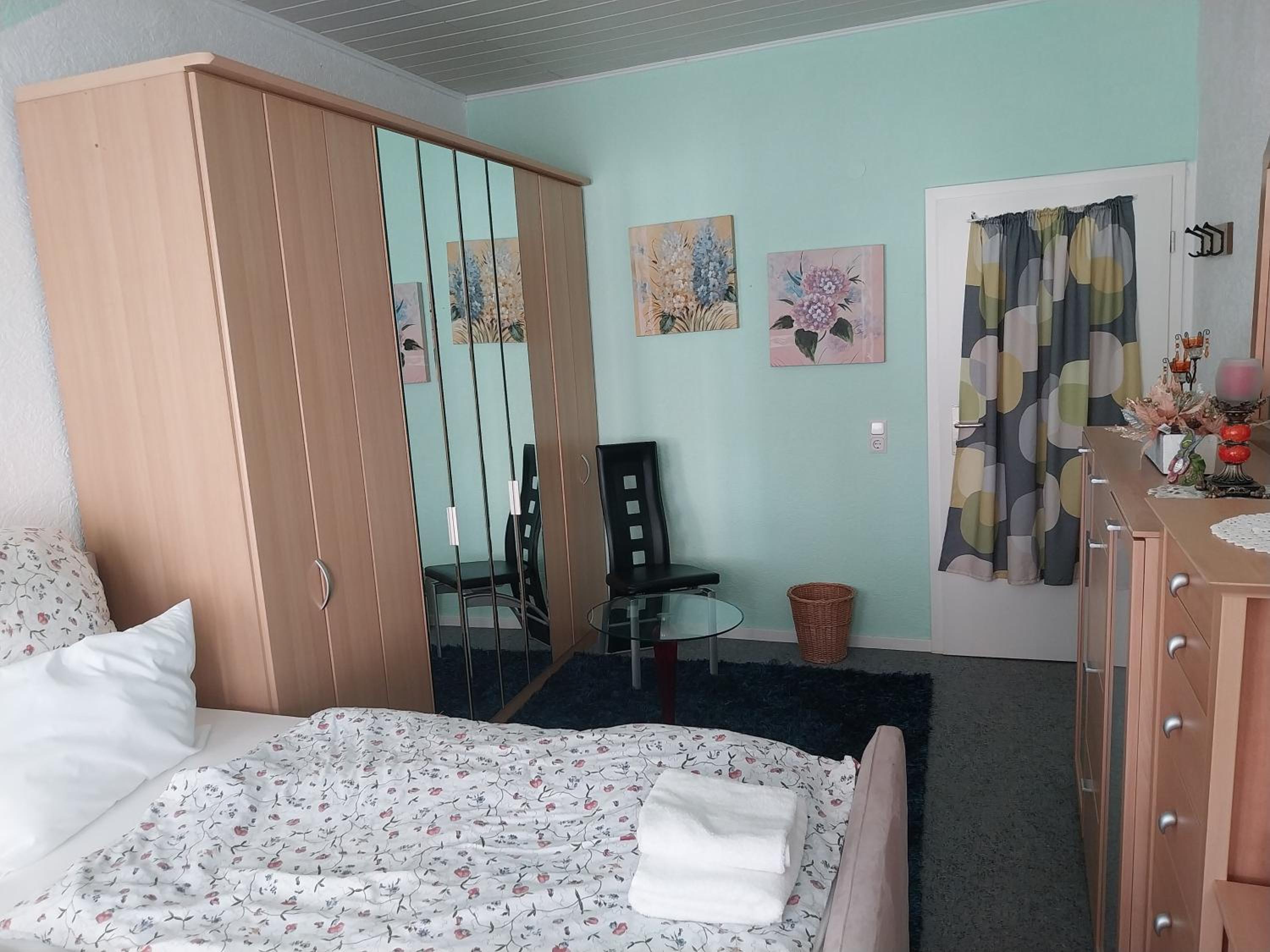 Double Room With Shared Bathroom photo 3