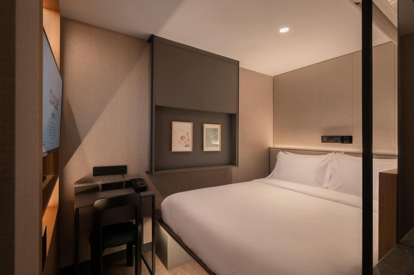 Superior Double Room without Window photo 3