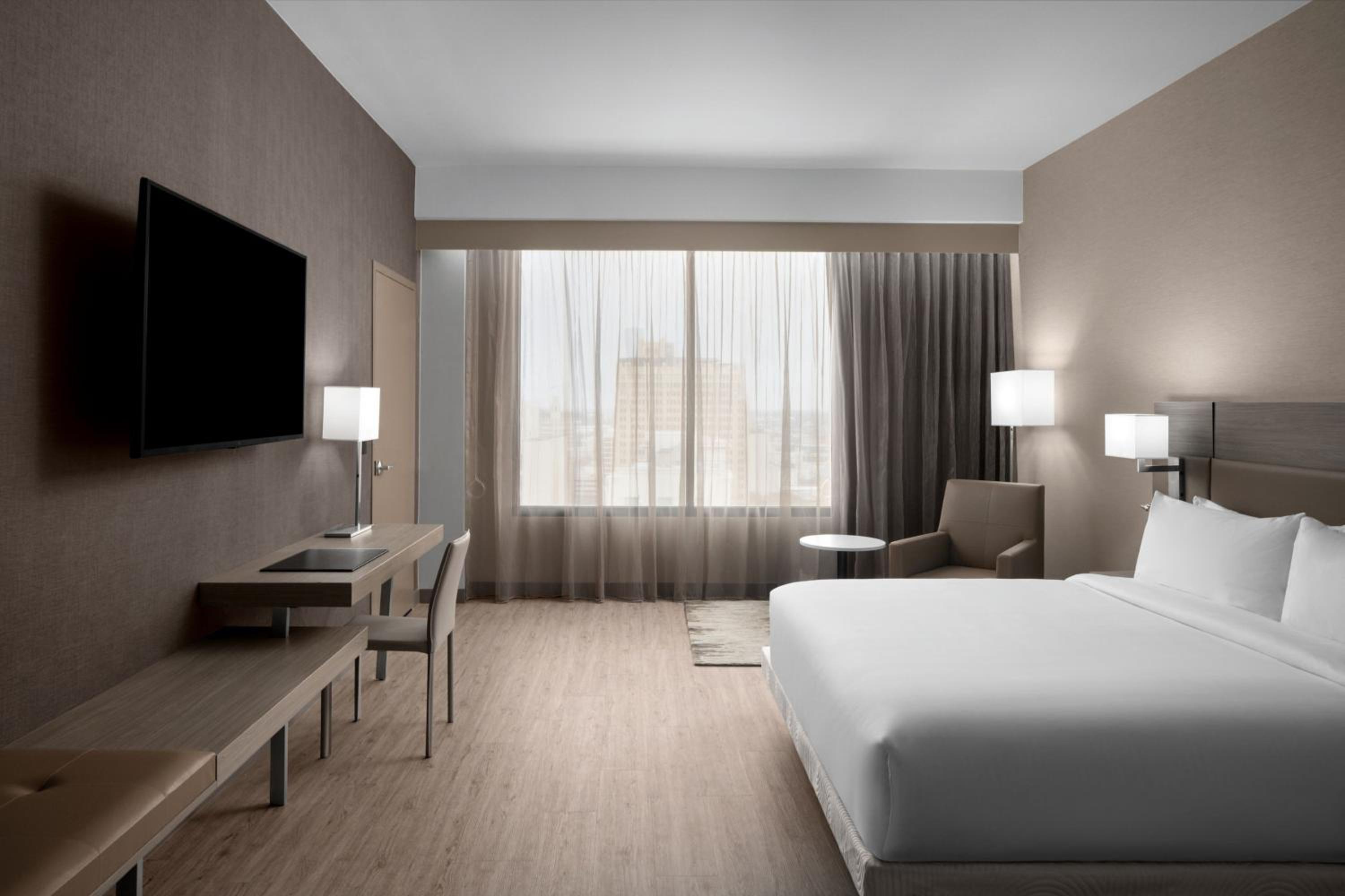 King Room with City View
