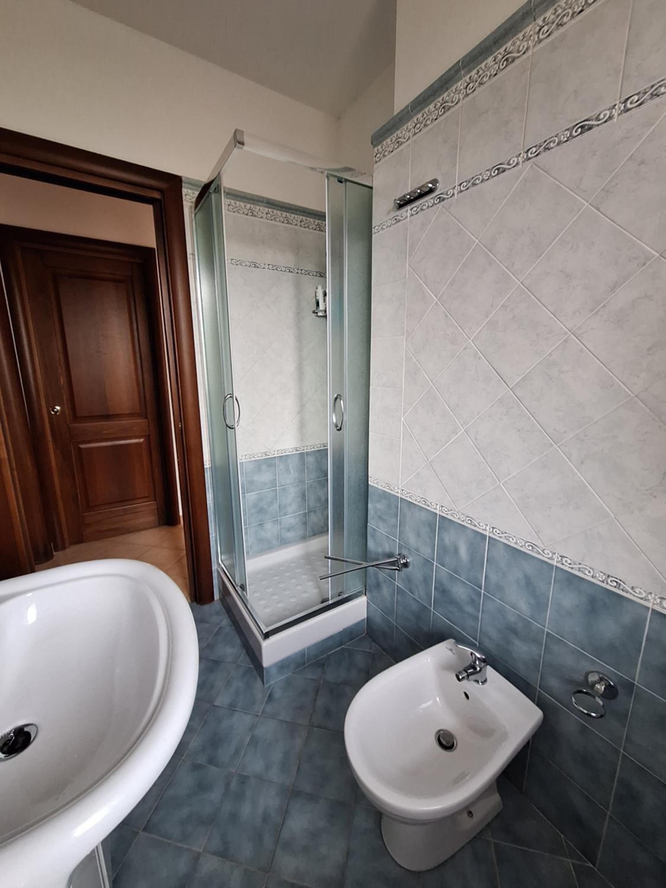 Two-Bedroom House photo 3