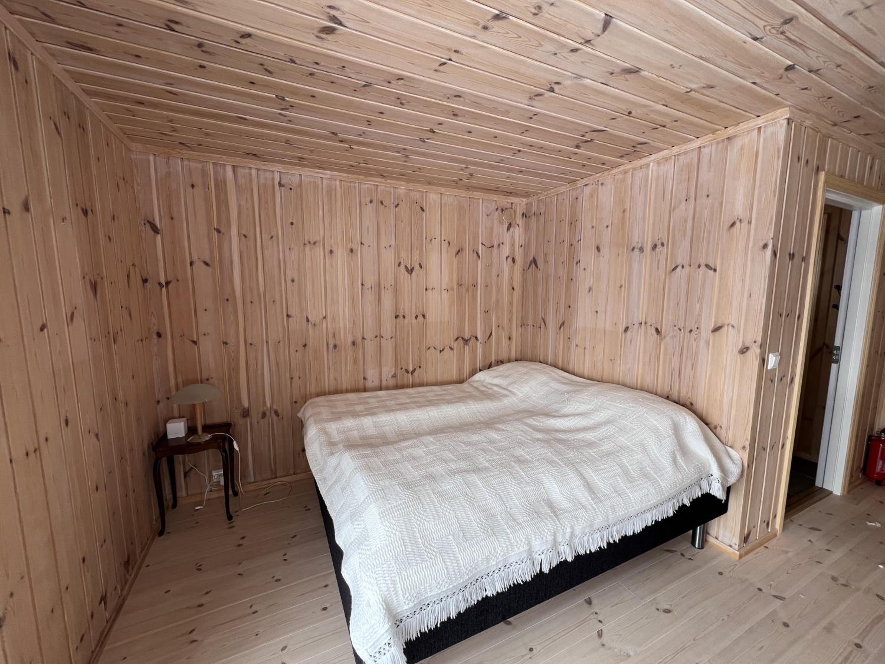 One-Bedroom House photo 1