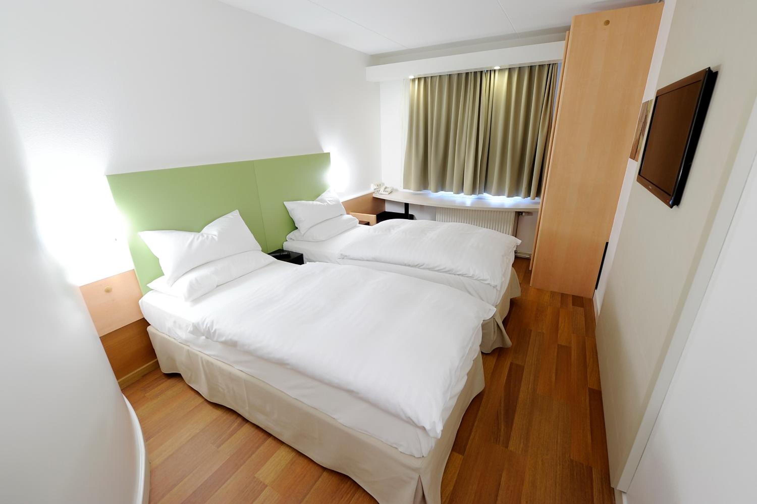 Good Morning Twin Room - Photo 4