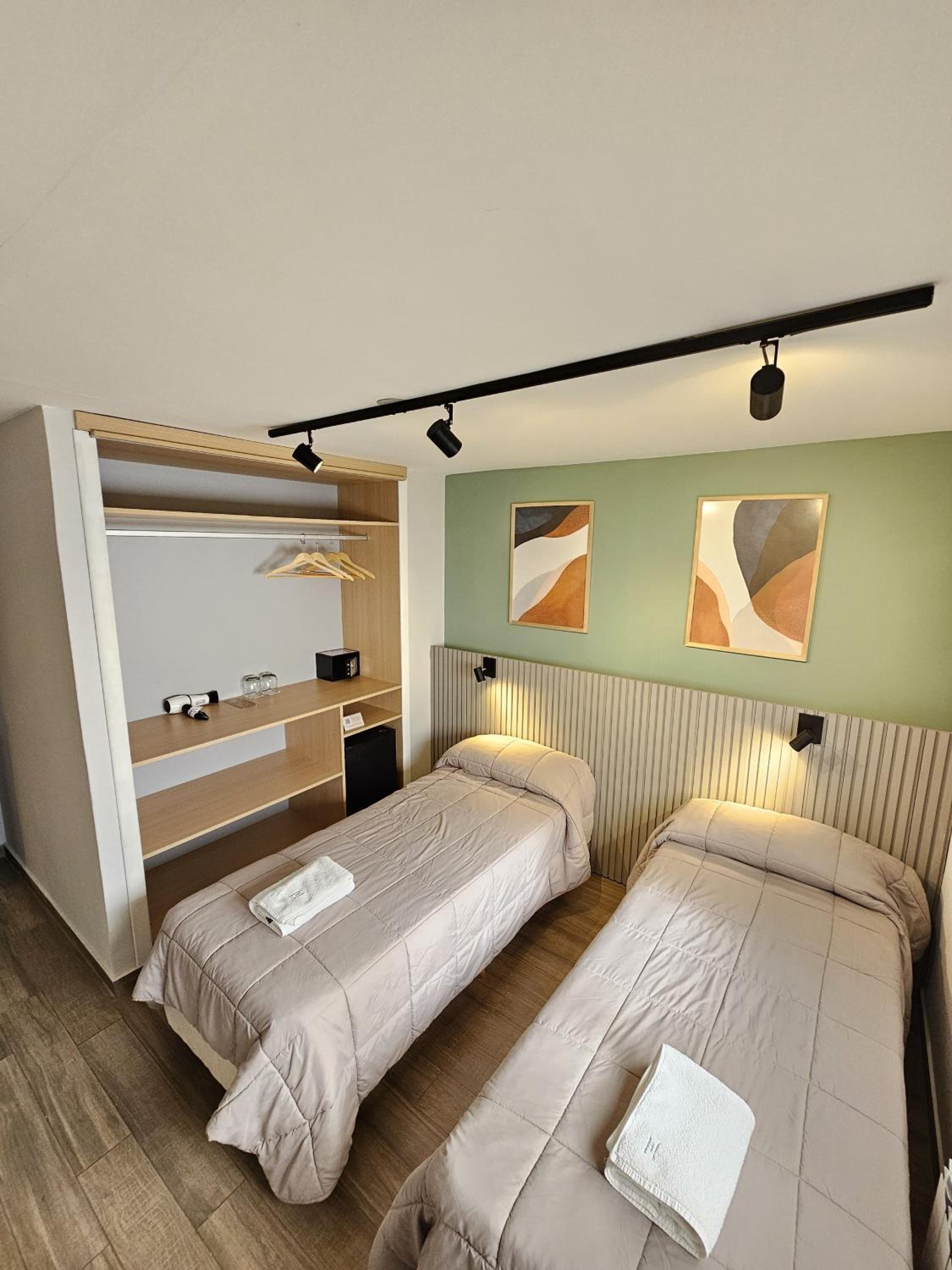 Double or Twin Room photo 1