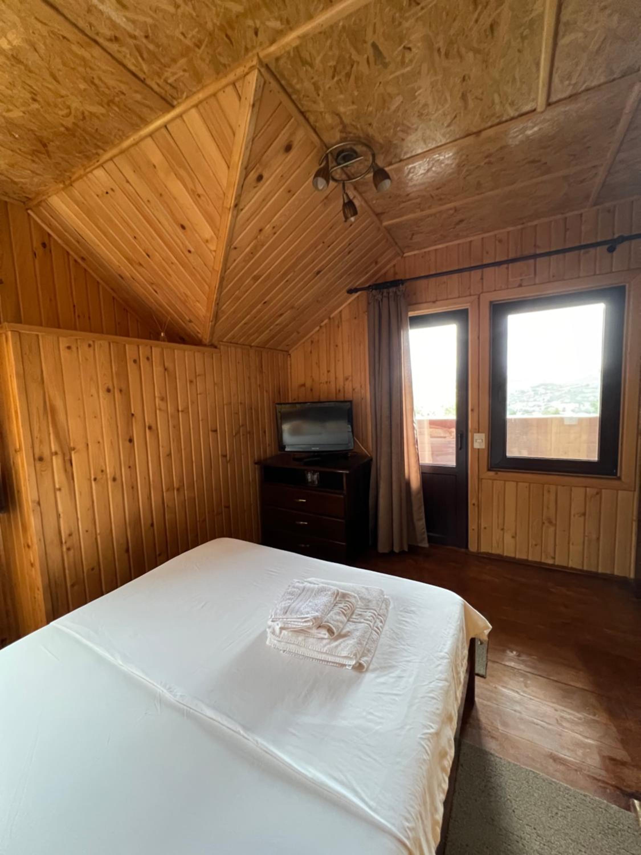 Double Room with Private Bathroom photo 3