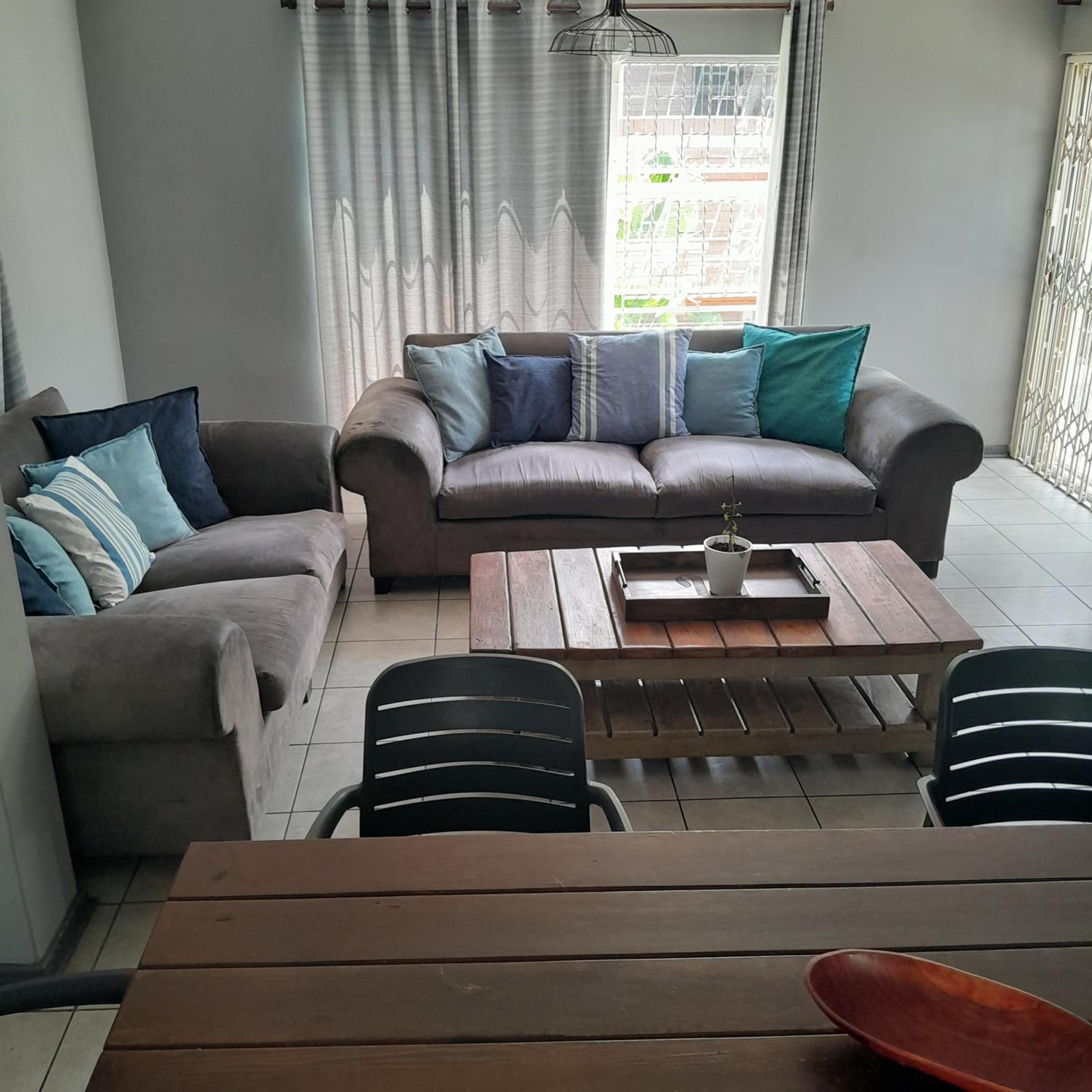 Apartment - Photo 4