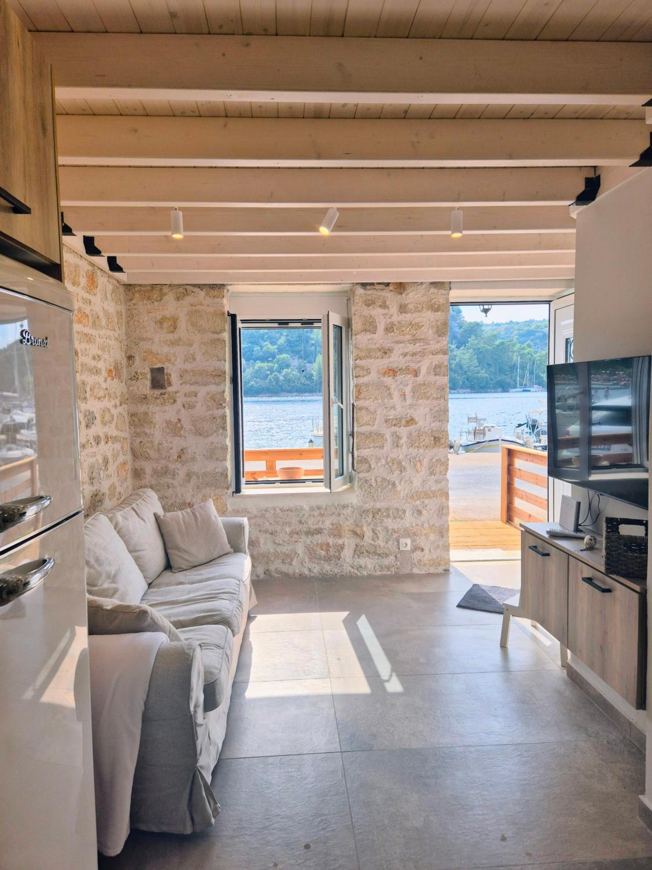 One-Bedroom House
