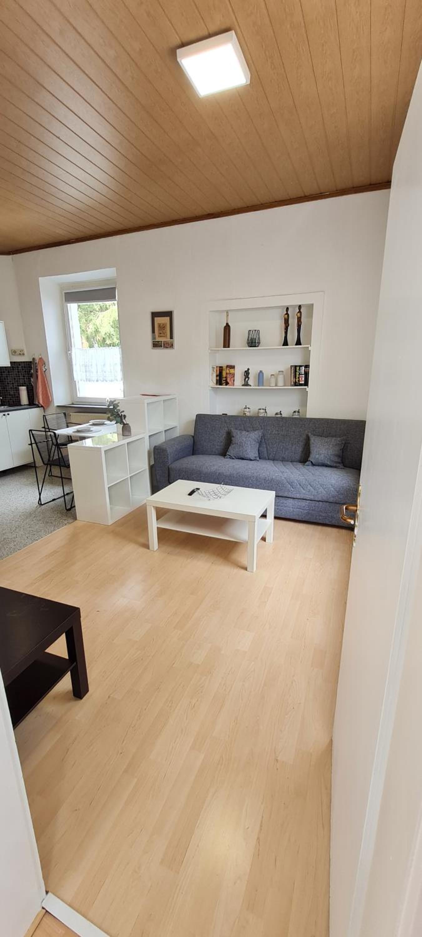 One-Bedroom Apartment photo 1