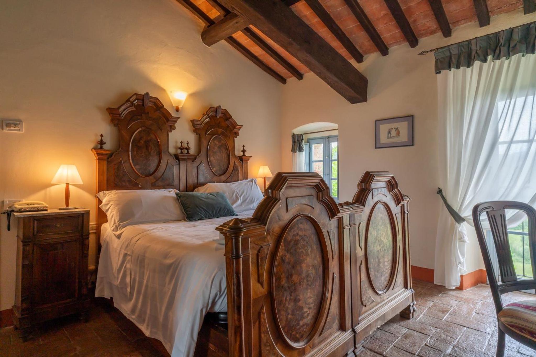Double Room - Photo 3