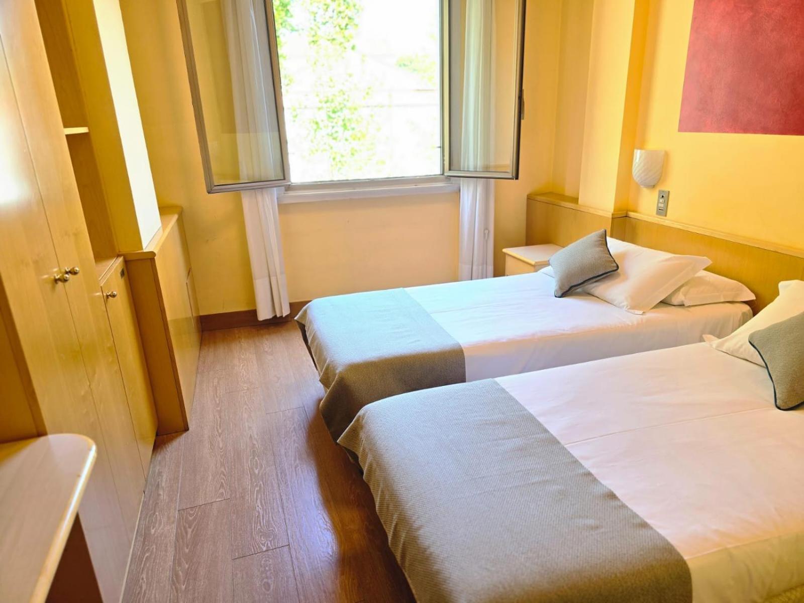 Twin Room photo 1