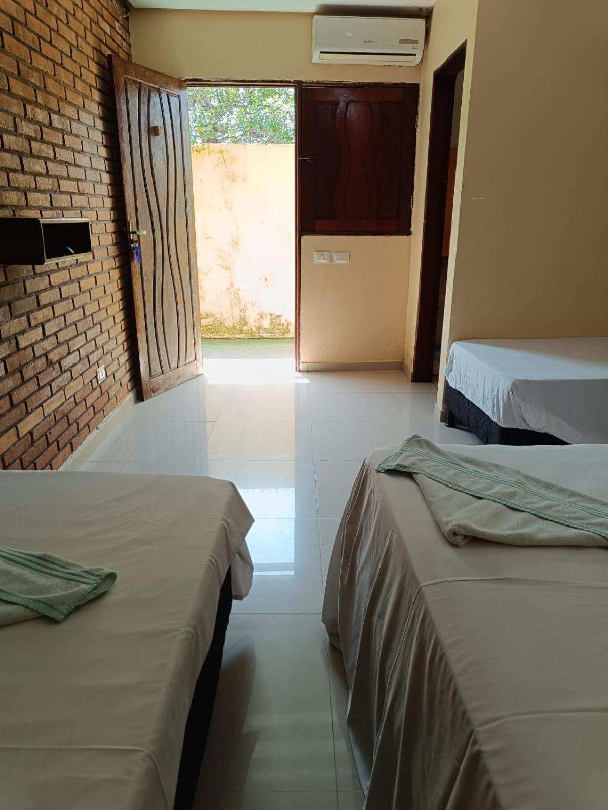Triple Room With Pool View photo 1