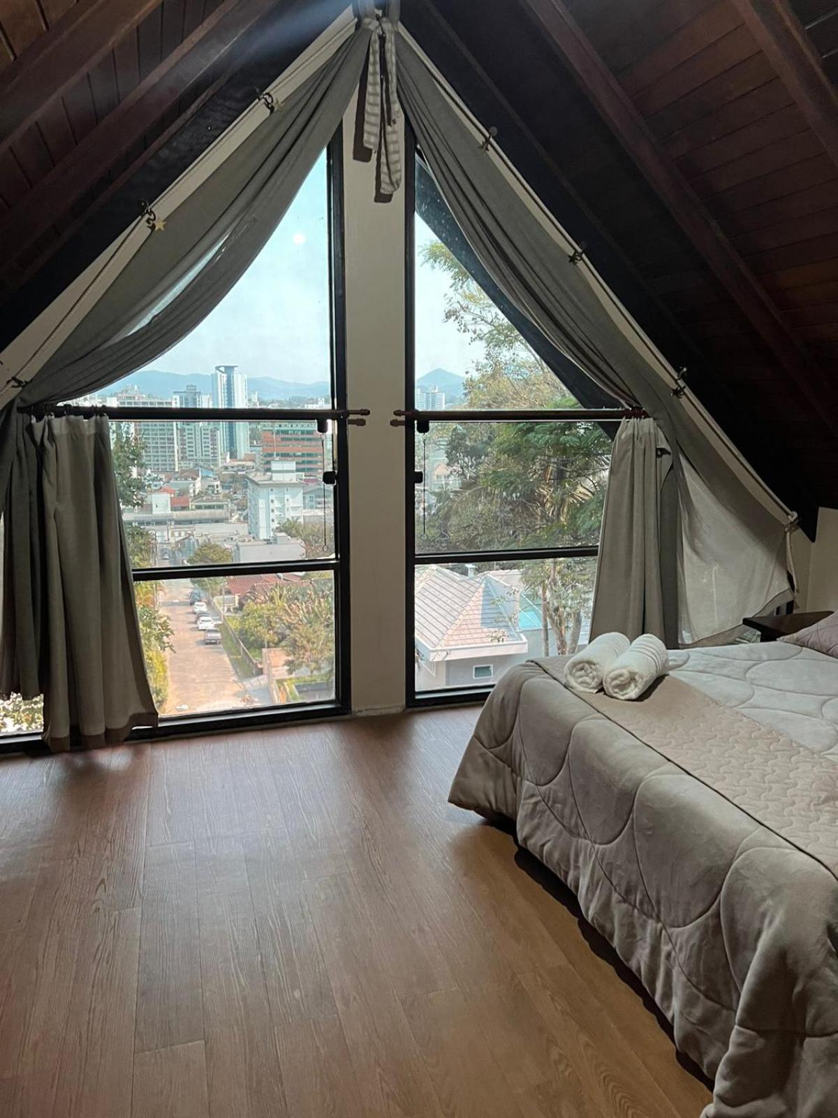 Large Double Room photo 3