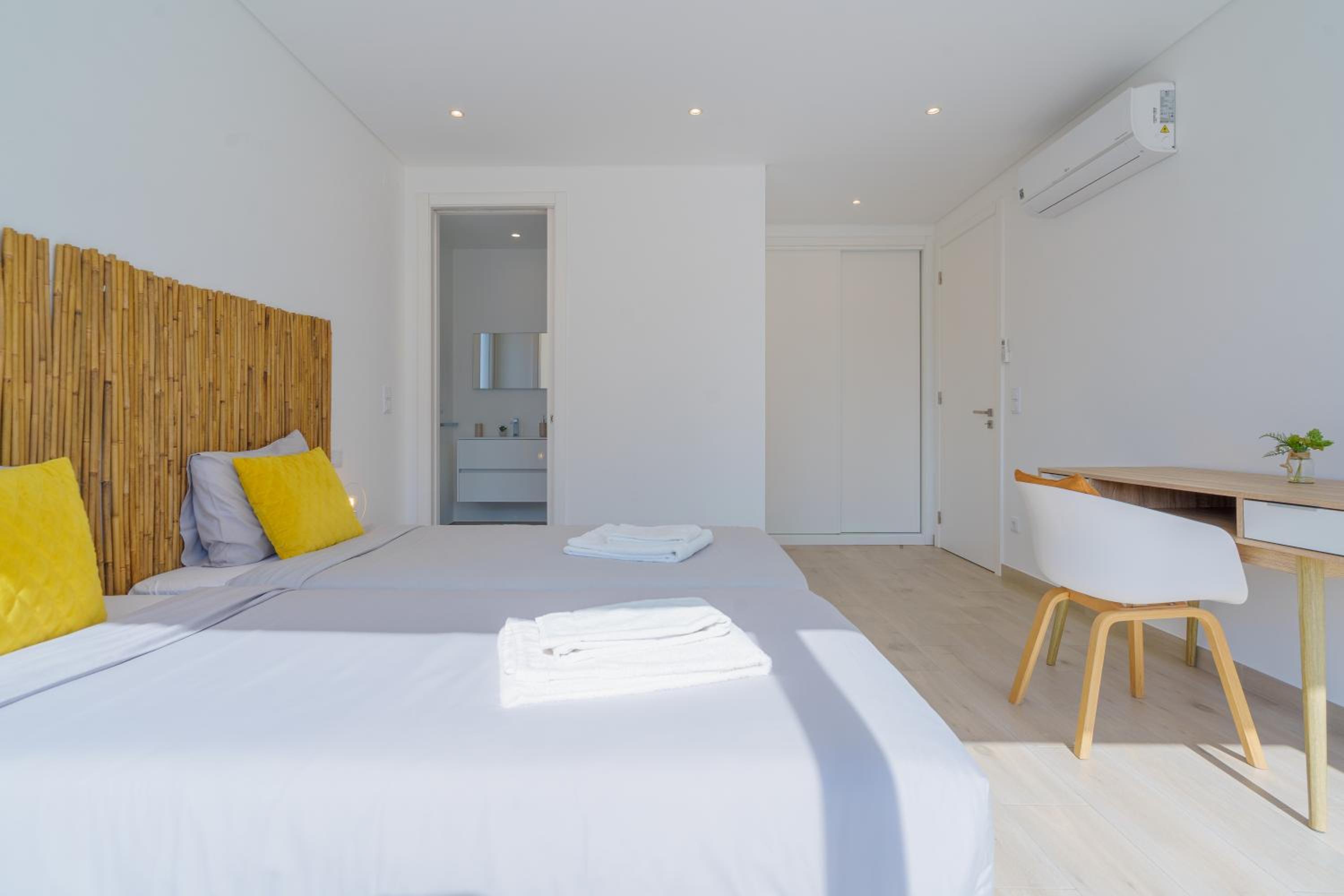 Villa with Sea View photo 3