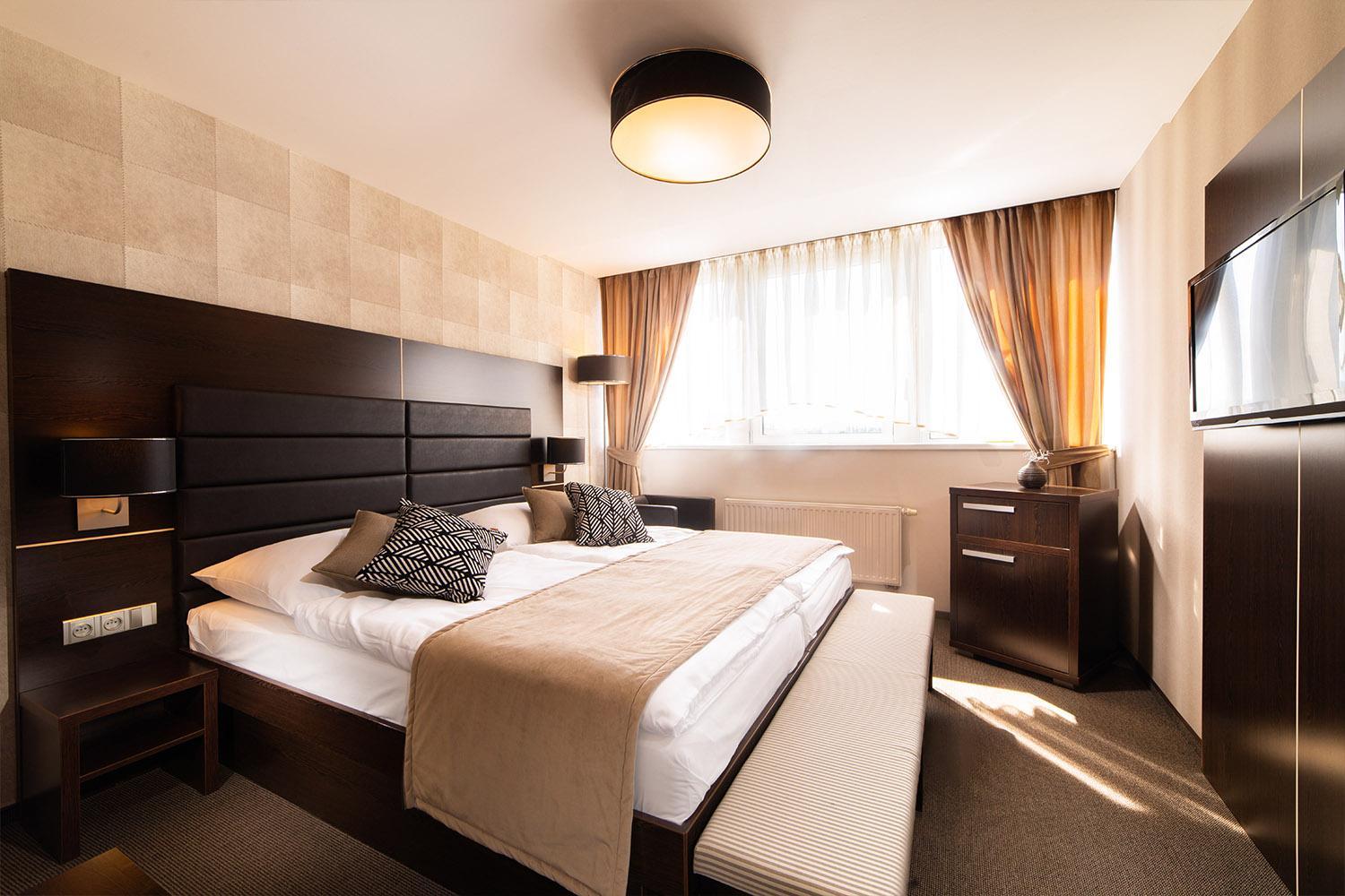 Standard Double Room - Photo 4