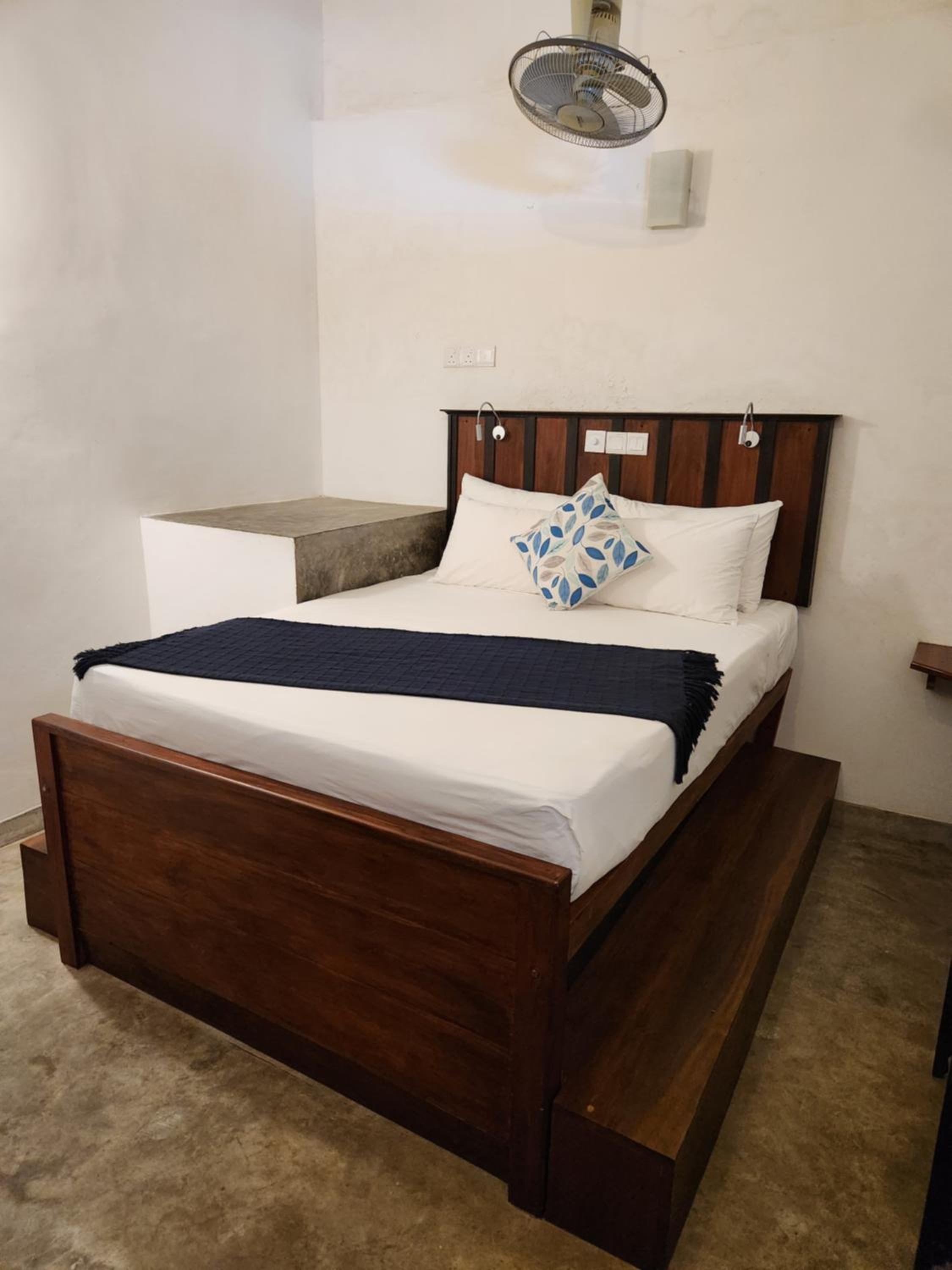 Deluxe Double Room with Balcony photo 1