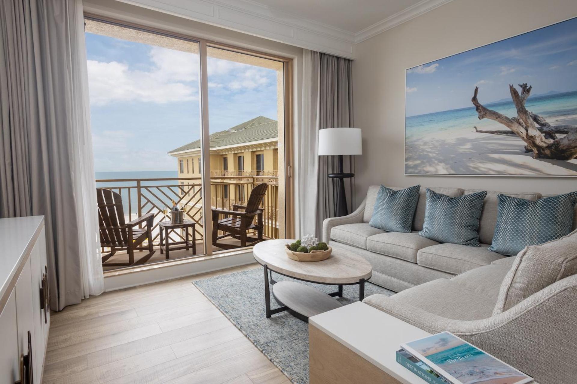 Accessible Gulf View One Bedroom Suite - Mobility Accessible with Tub photo 2