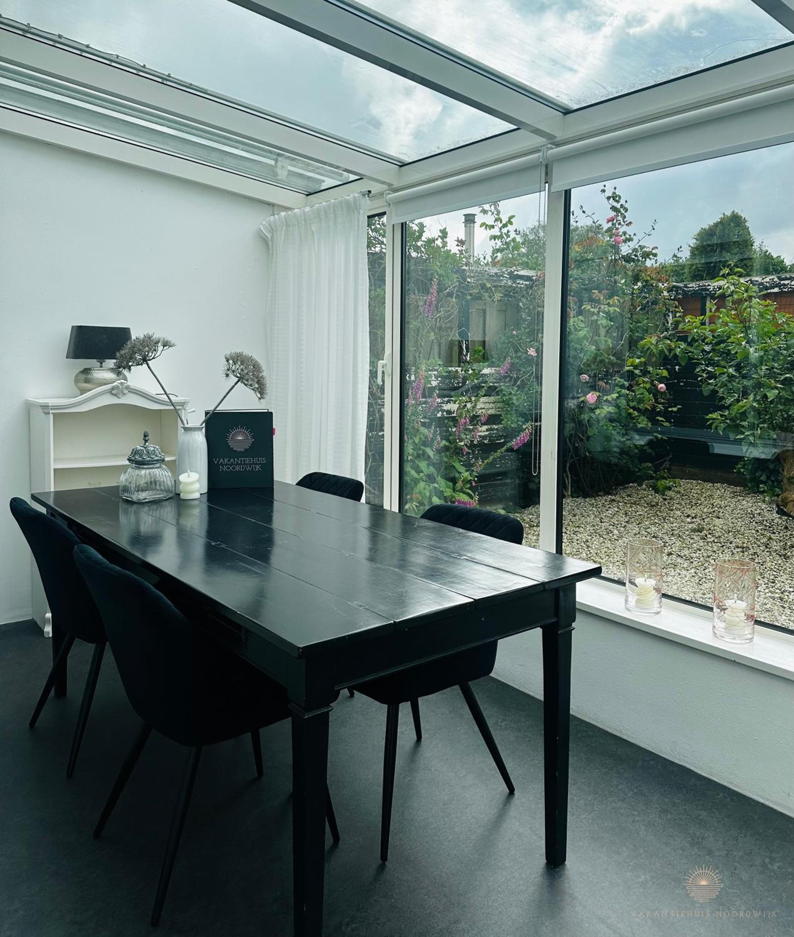 Two-Bedroom House photo 2
