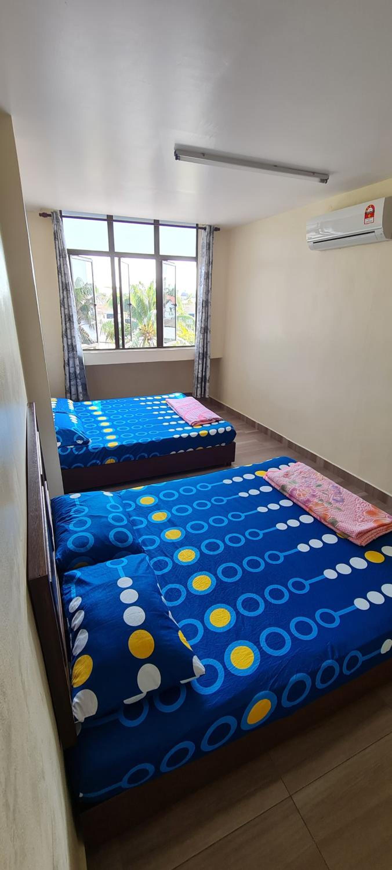 Quadruple Room with Private Bathroom
