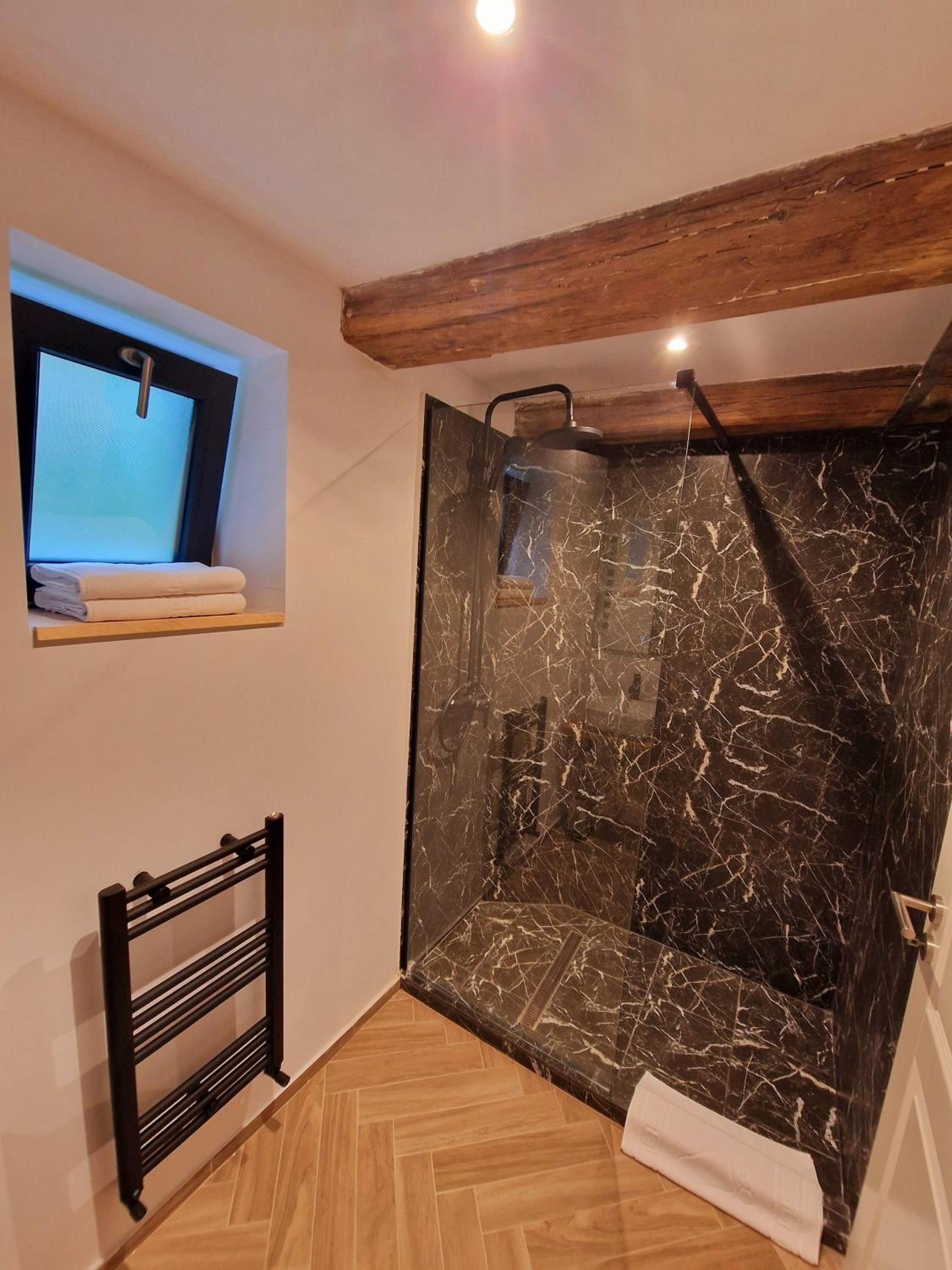 Suite photo 3