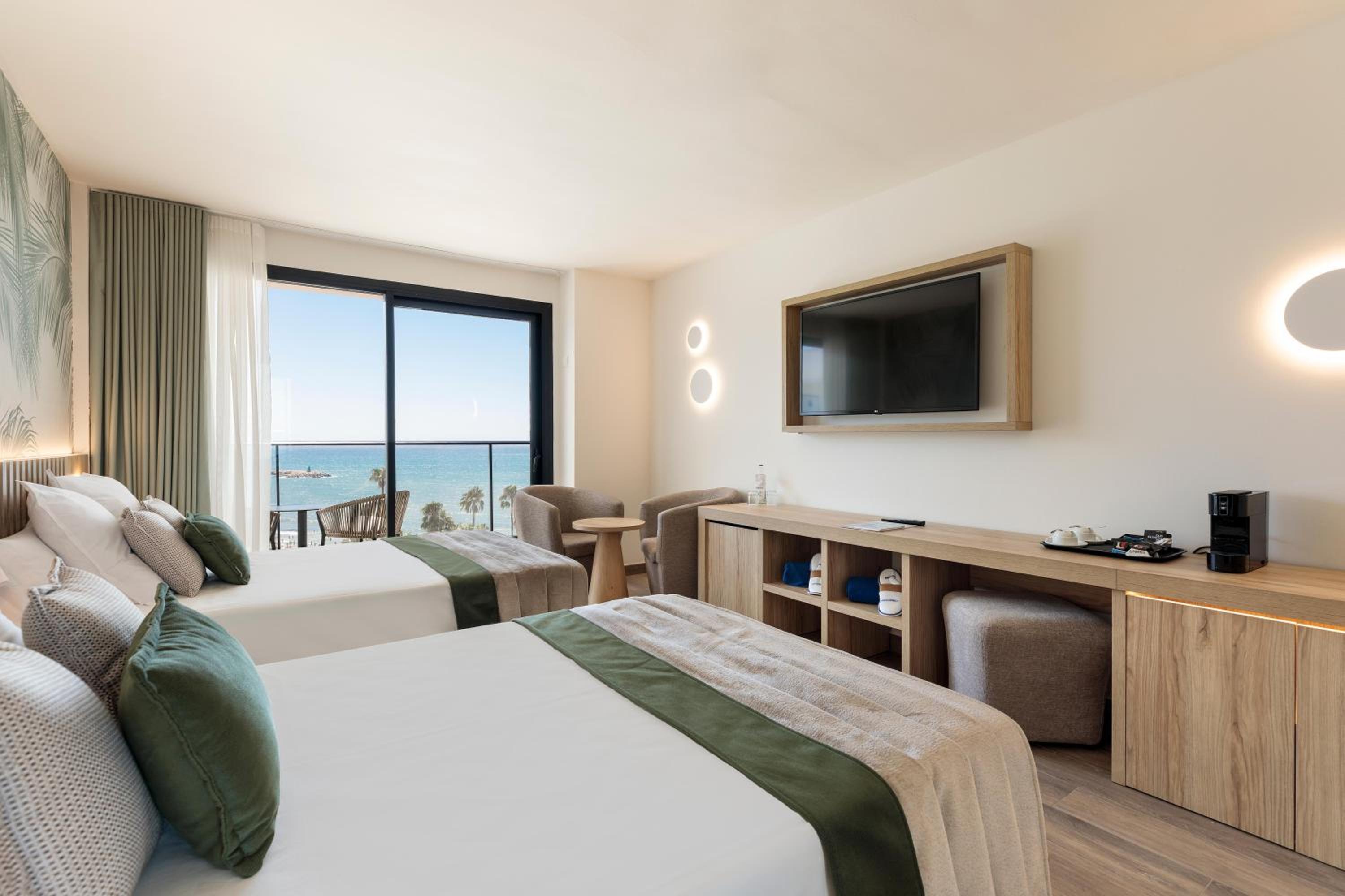 Habitación Deluxe Twin (2 adultos)