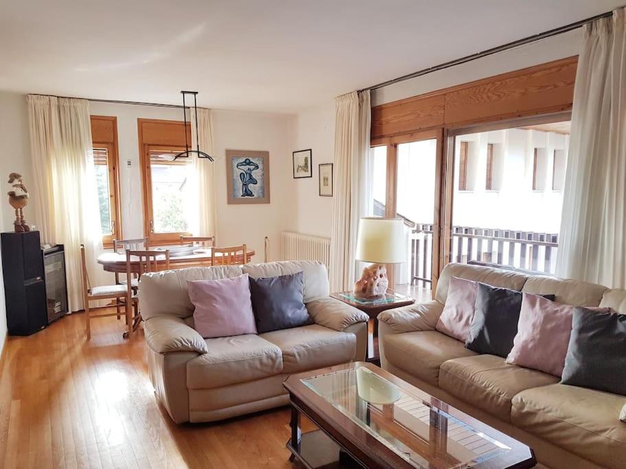 Apartamento de Cuatro Habitaciones