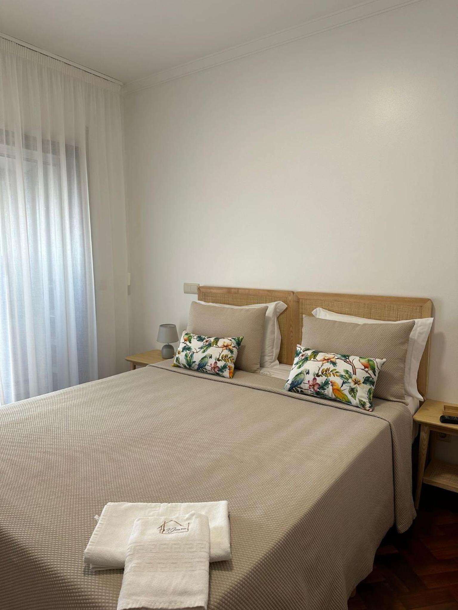 Double or Twin Room - Photo 6