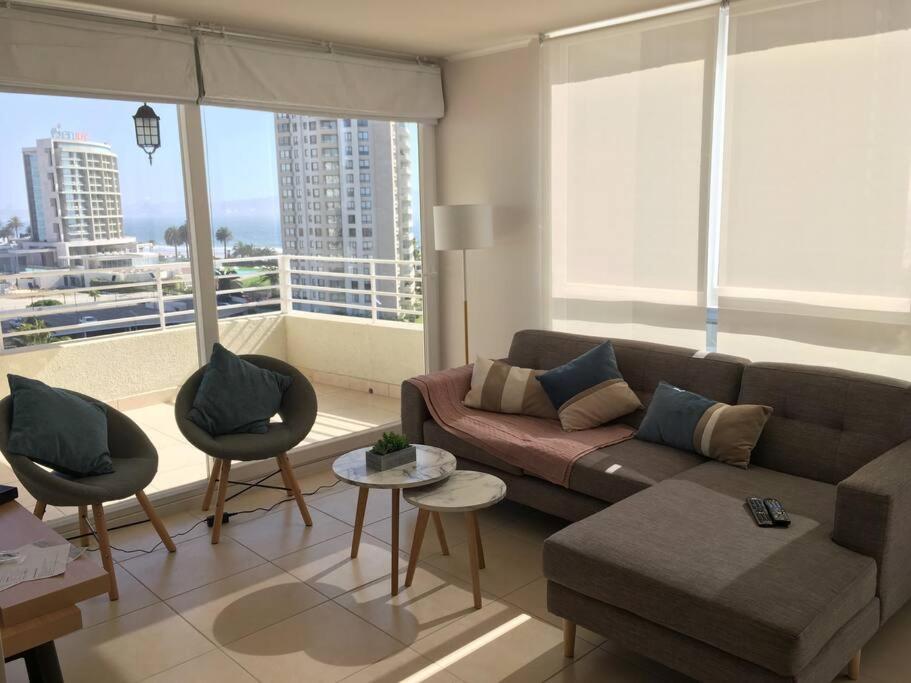 Three-Bedroom Apartment photo 1
