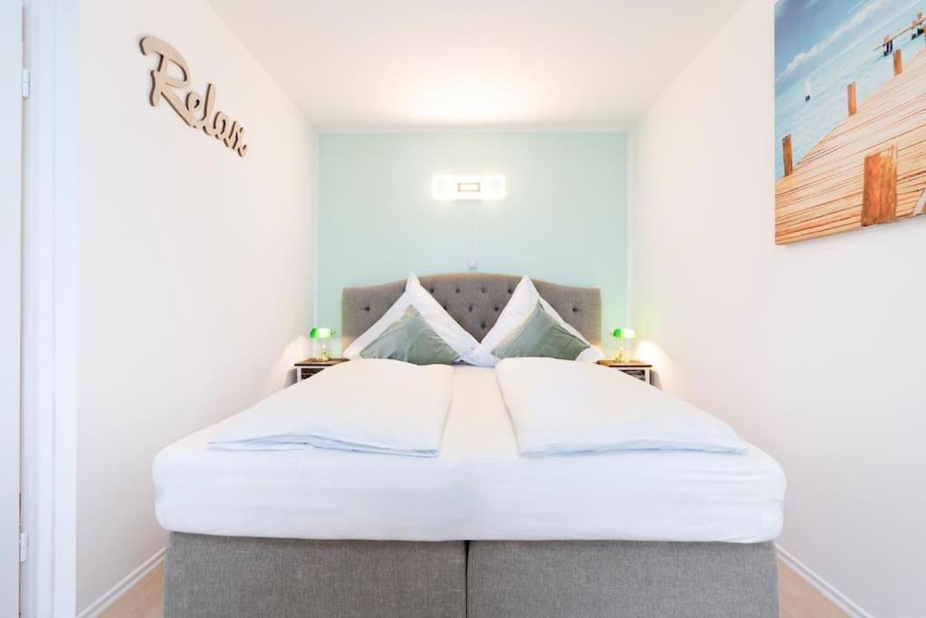 Two-Bedroom Apartment - Oceanfront  photo 1