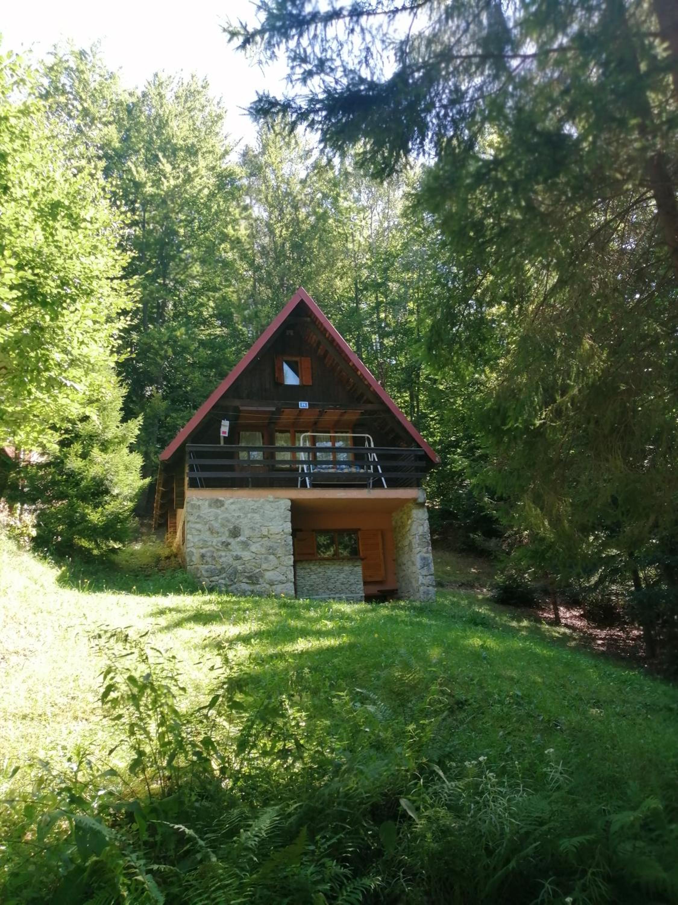 Three-Bedroom Chalet photo 2