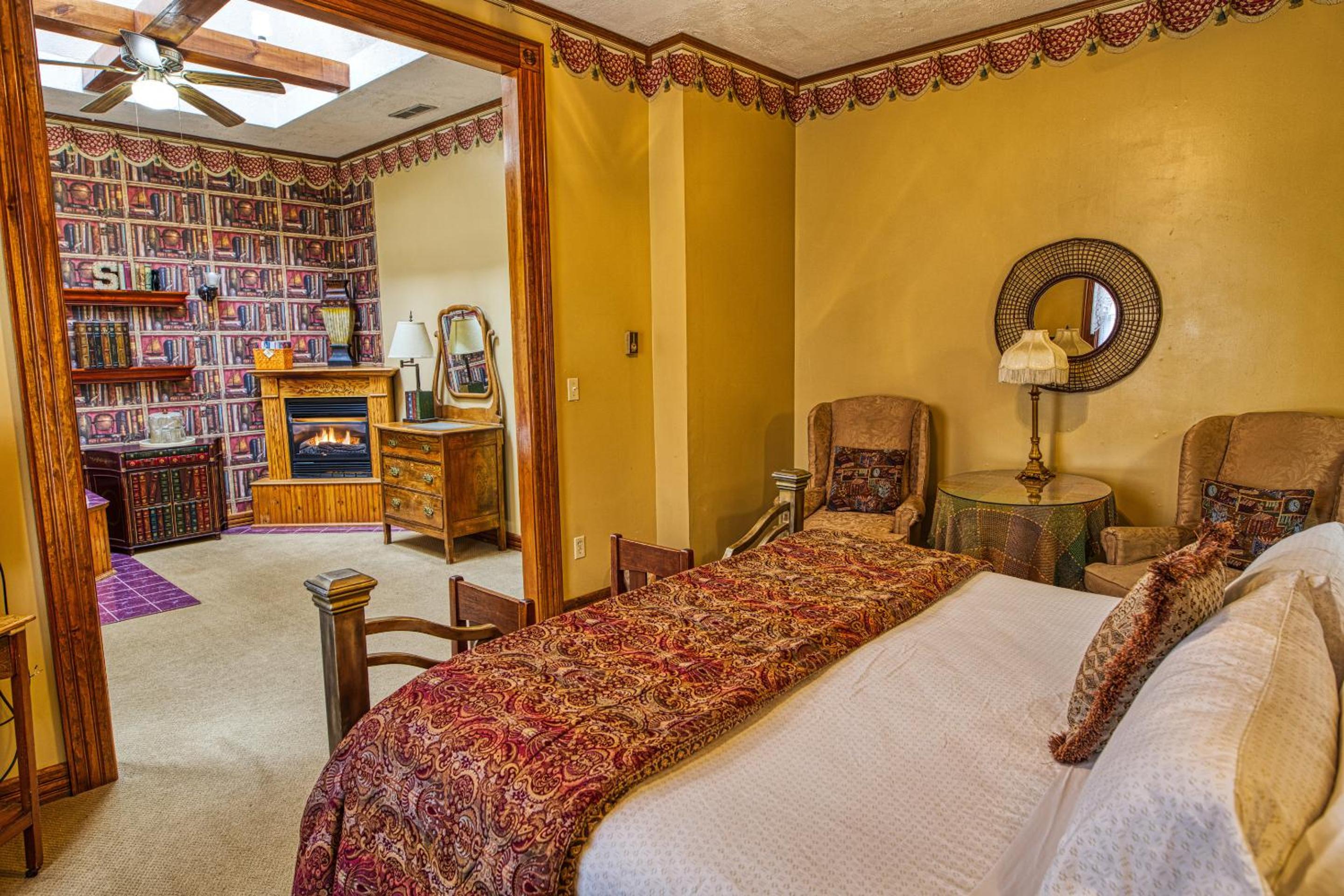 King Suite with Spa Bath