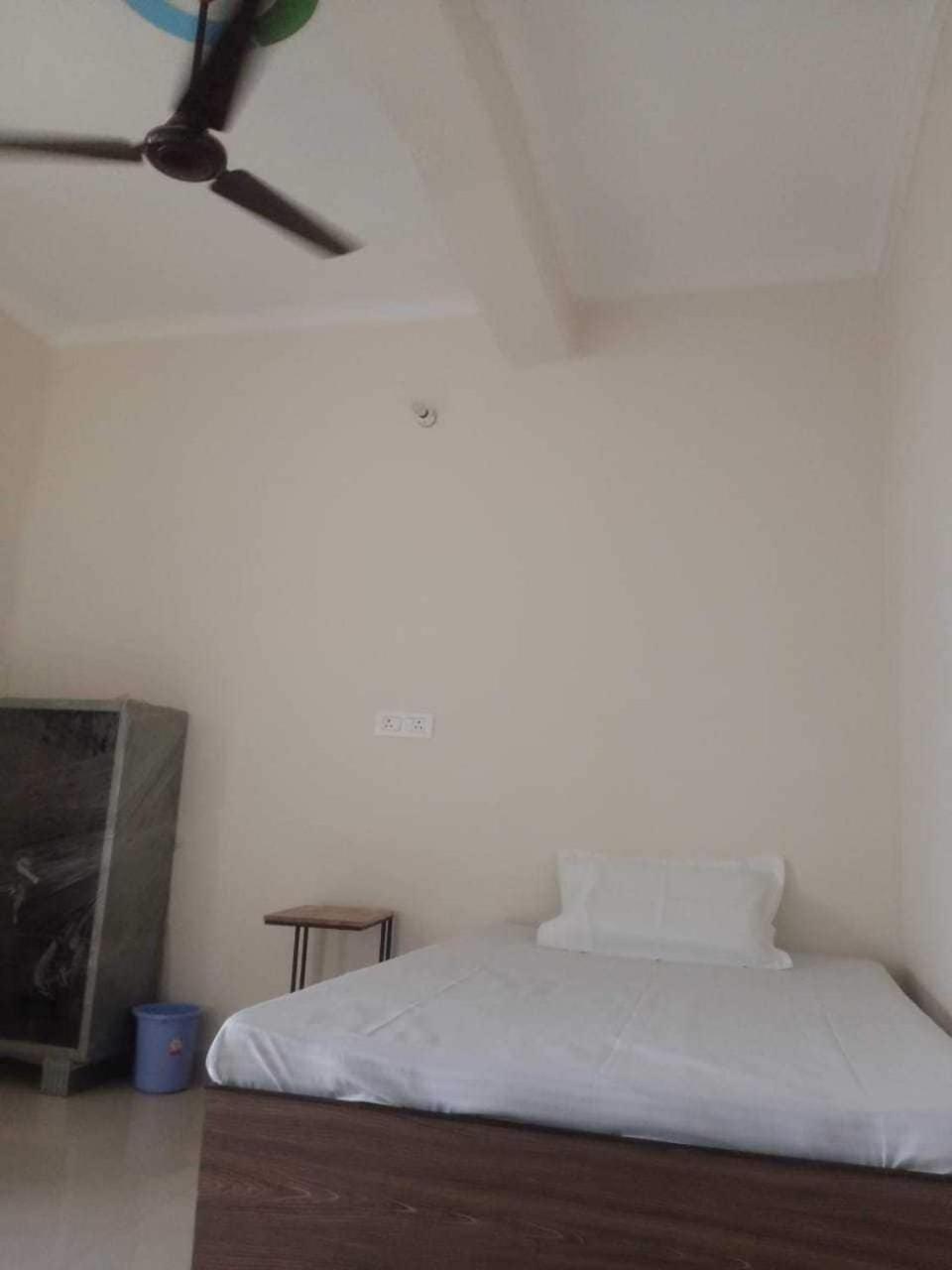 Classic Triple Room photo 1