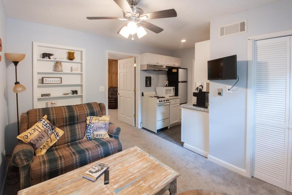 Apartment photo 1