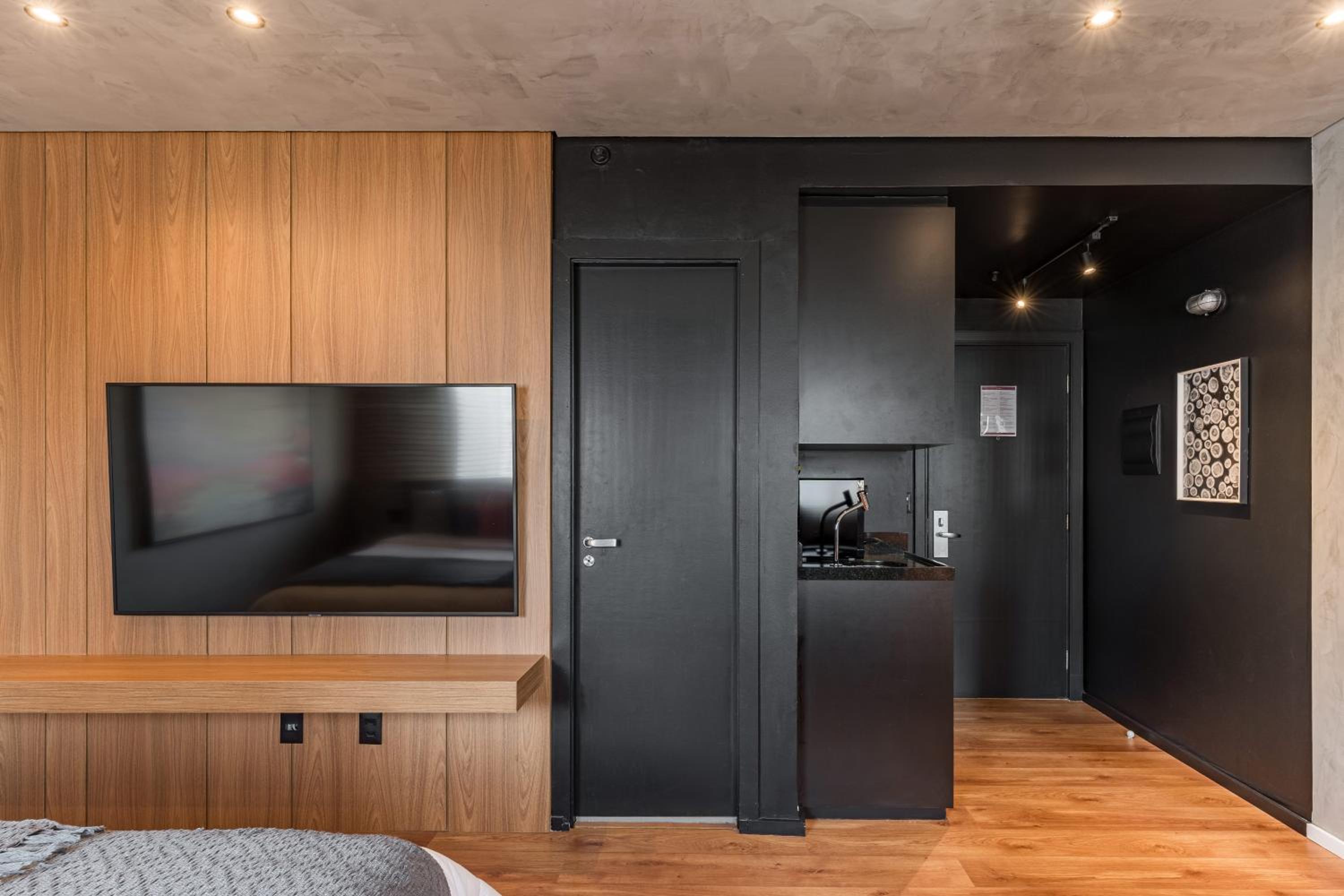 Apartment - Photo 3